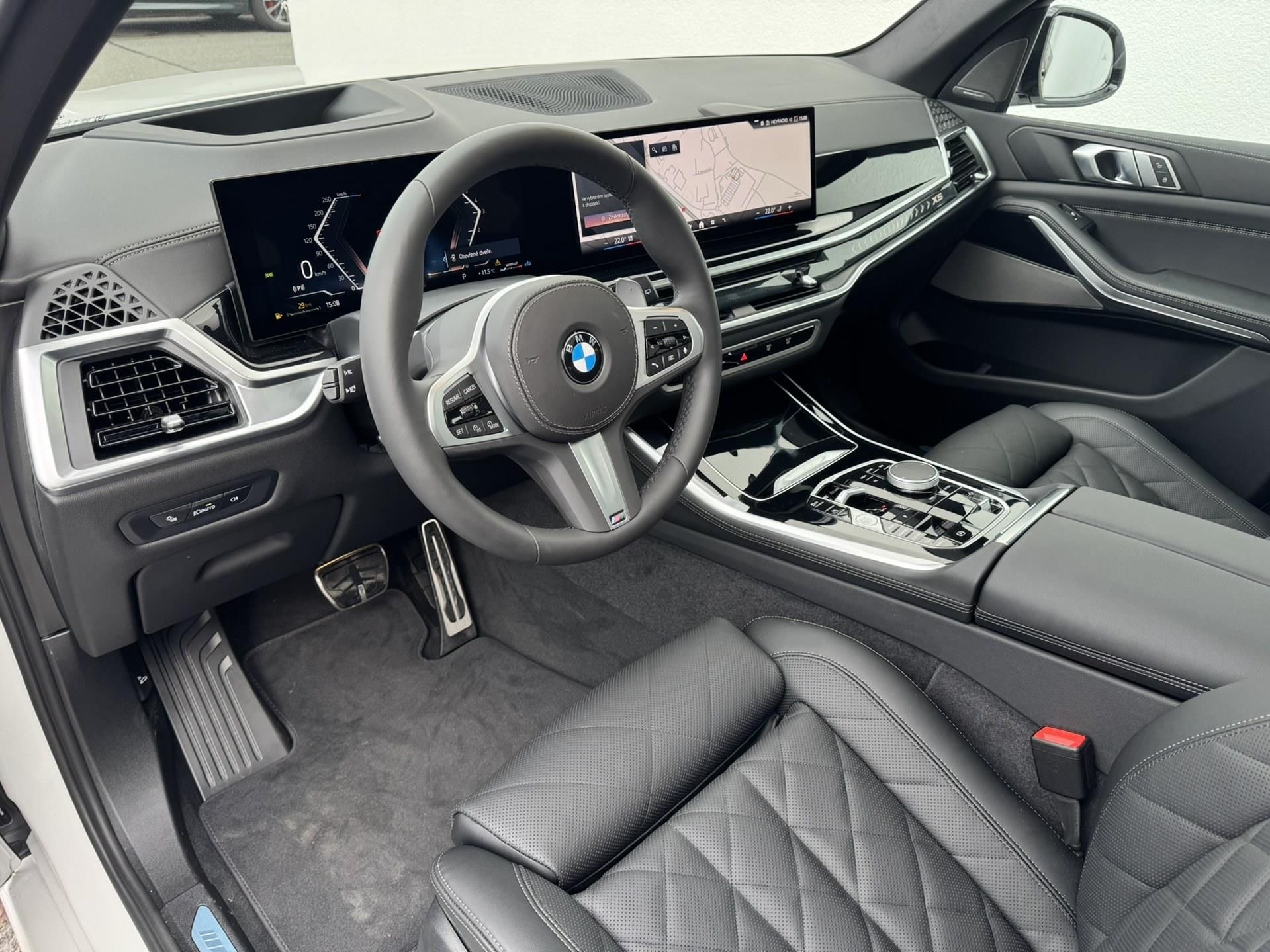 BMW X5, X5 xDrive40d - fotka 6