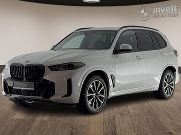 xDrive50e