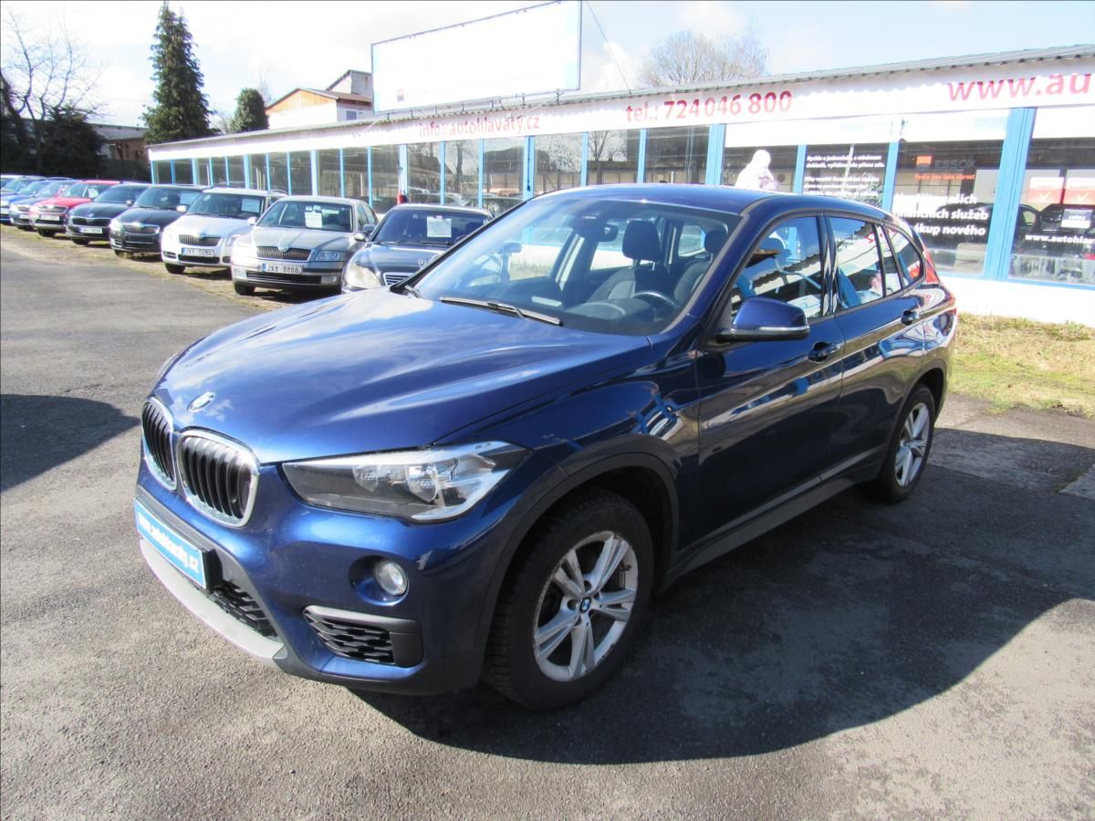 BMW X1, 1,5 T sDrive 18i Manuál