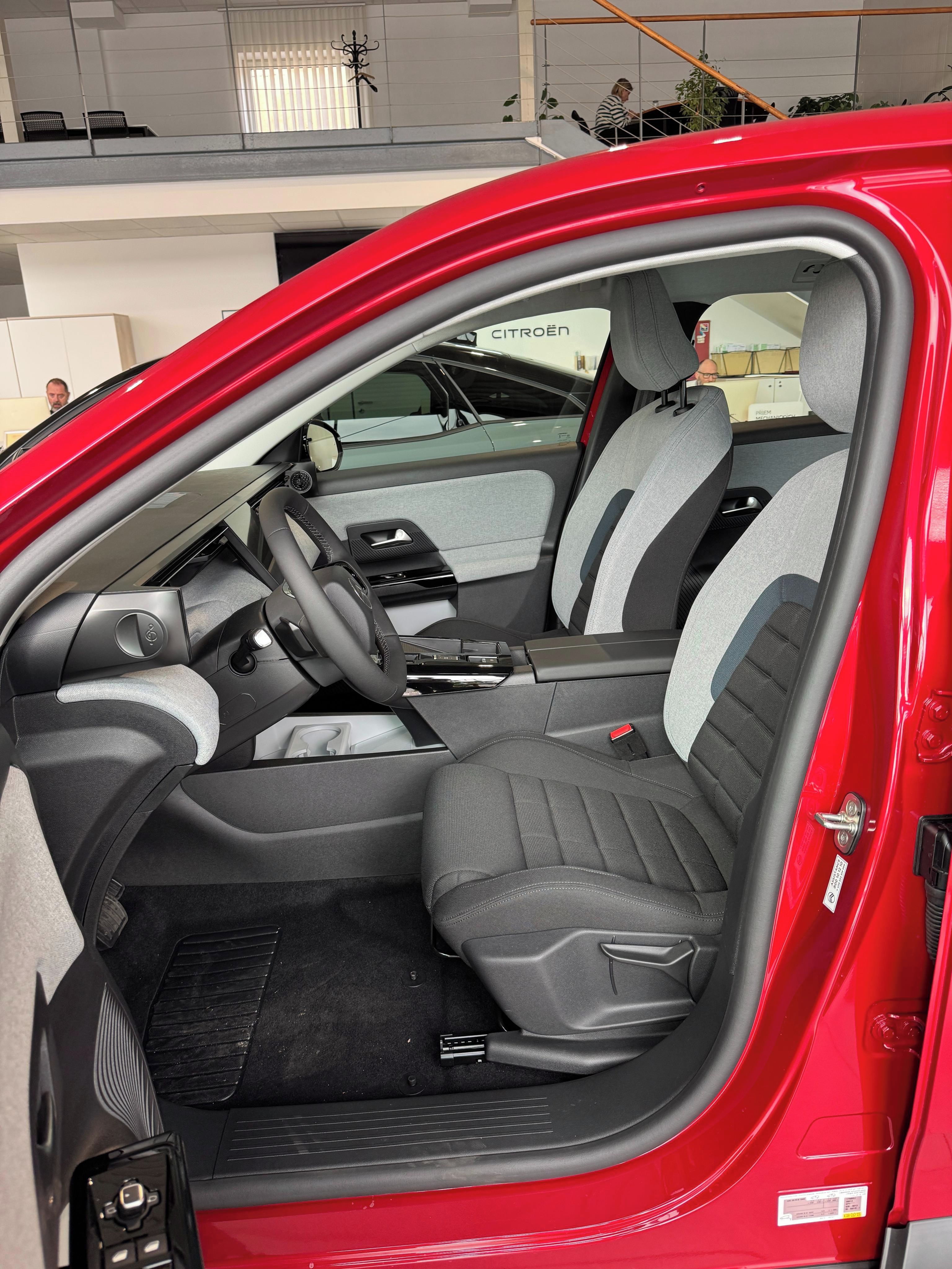 Citroën C5 Aircross, YOU Hybrid 145 ë-DCS6 - fotka 4