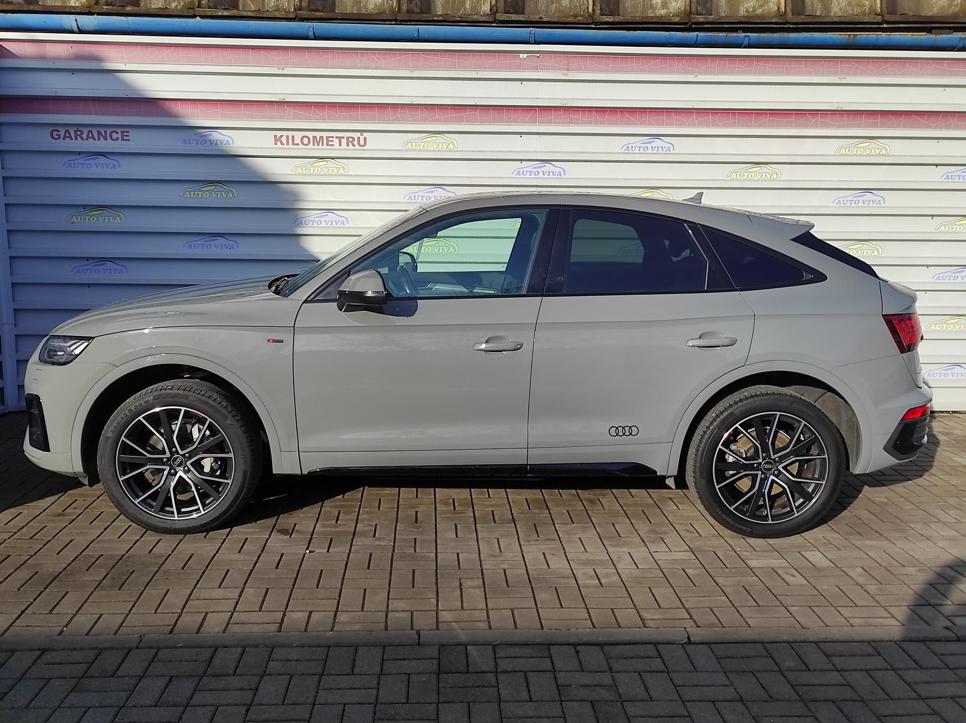 Audi Q5, 2,0TFSi 195kW,Sportback, 4x4 - fotka 2