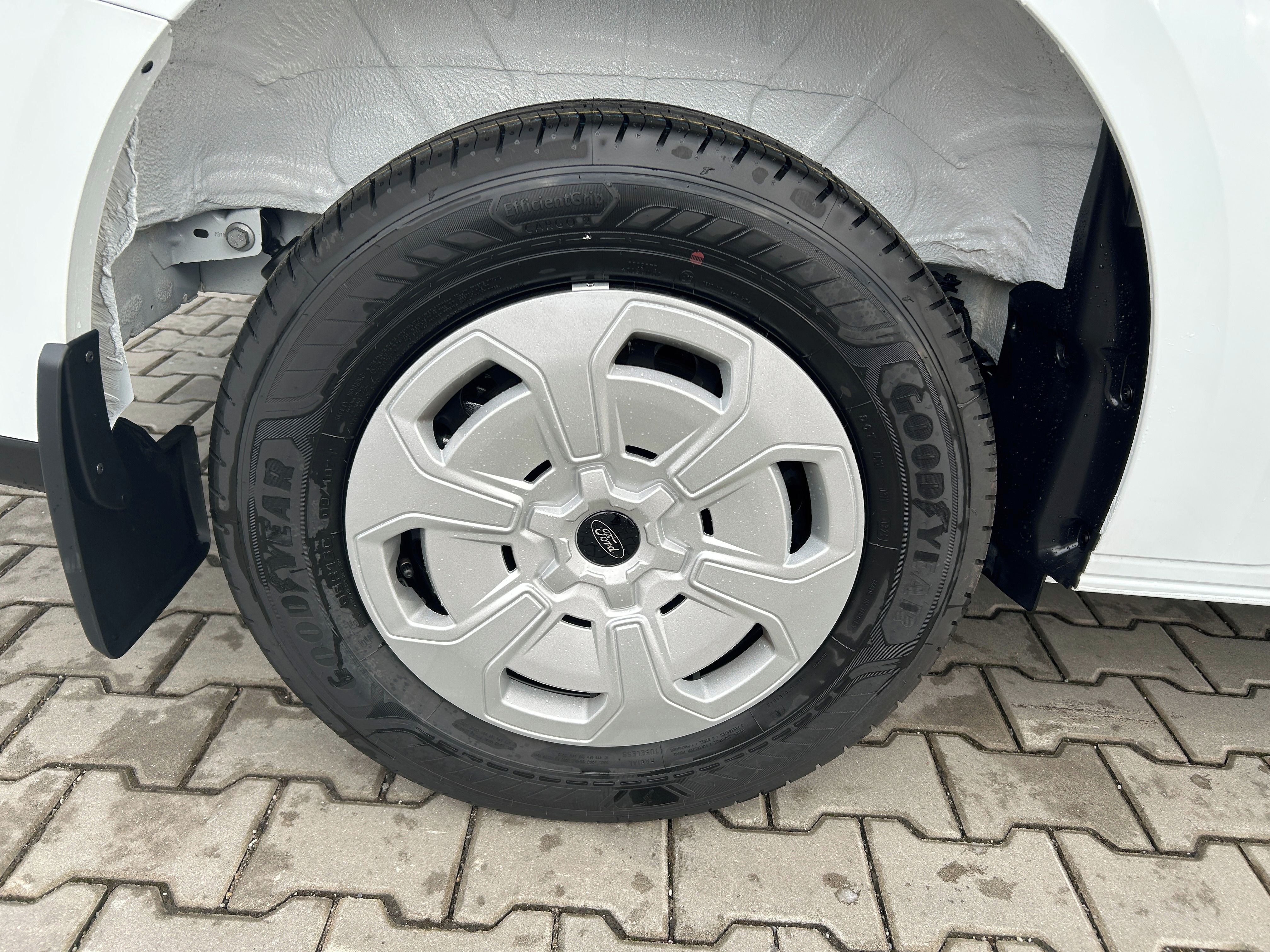 Ford Transit Custom, 2.0EcoBlue DCiV 100kW Trend L2 - fotka 4