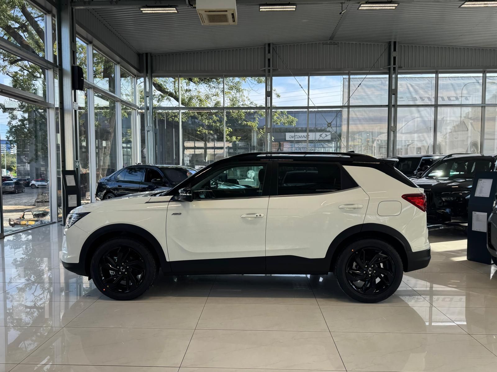 KGM Korando, PREMIUM 1.5 GDI-T - fotka 4