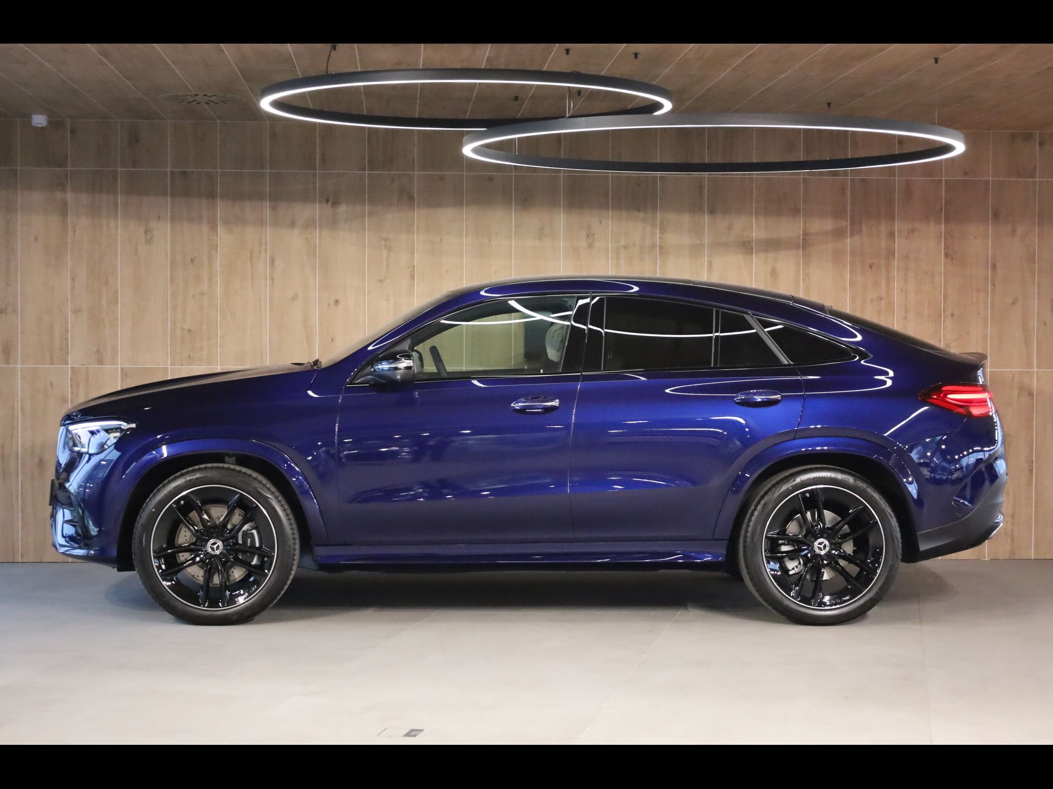 Mercedes-Benz GLE, 450d Kupé 4MATIC, AMG Premium - fotka 3