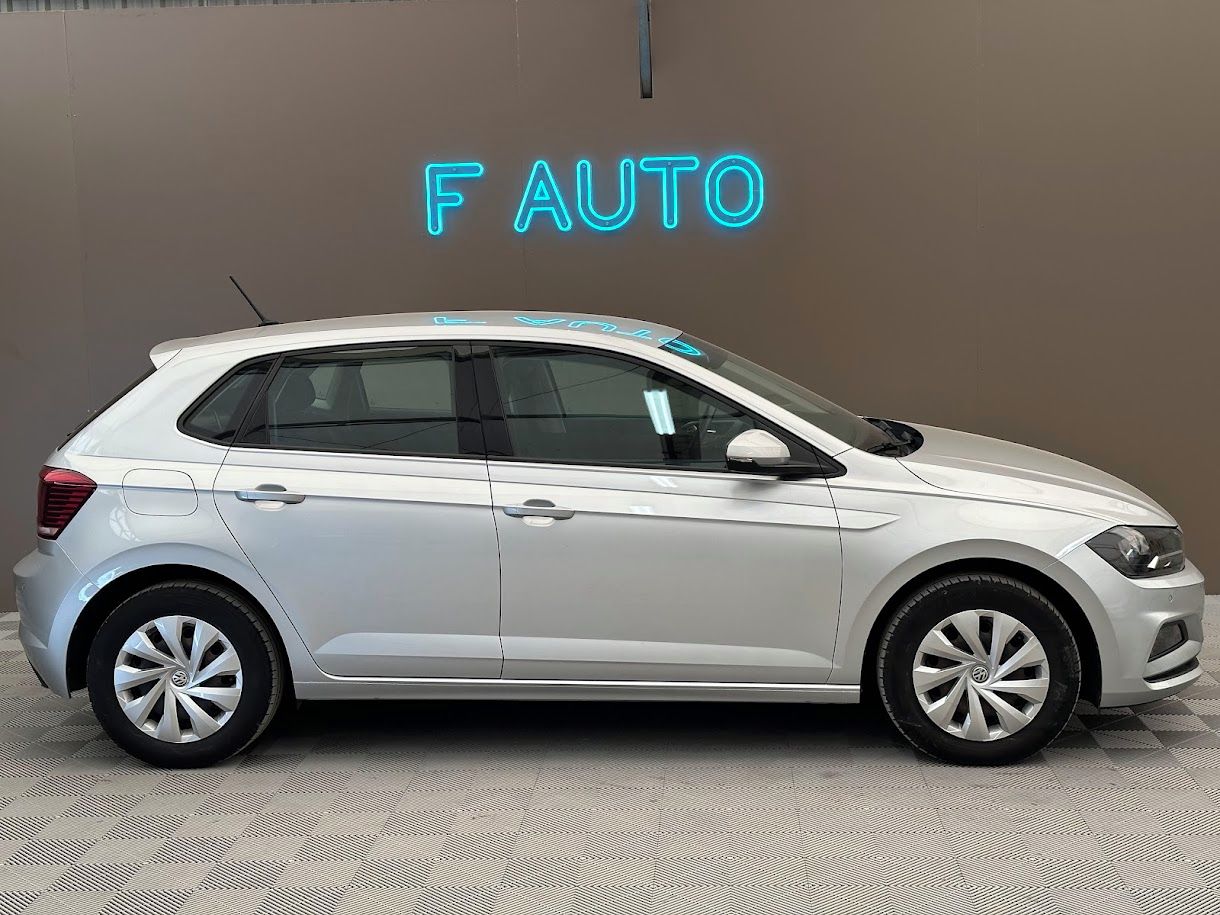 Volkswagen Polo, 1.0i Comfort AUTOŠKOLA Přestav - fotka 2