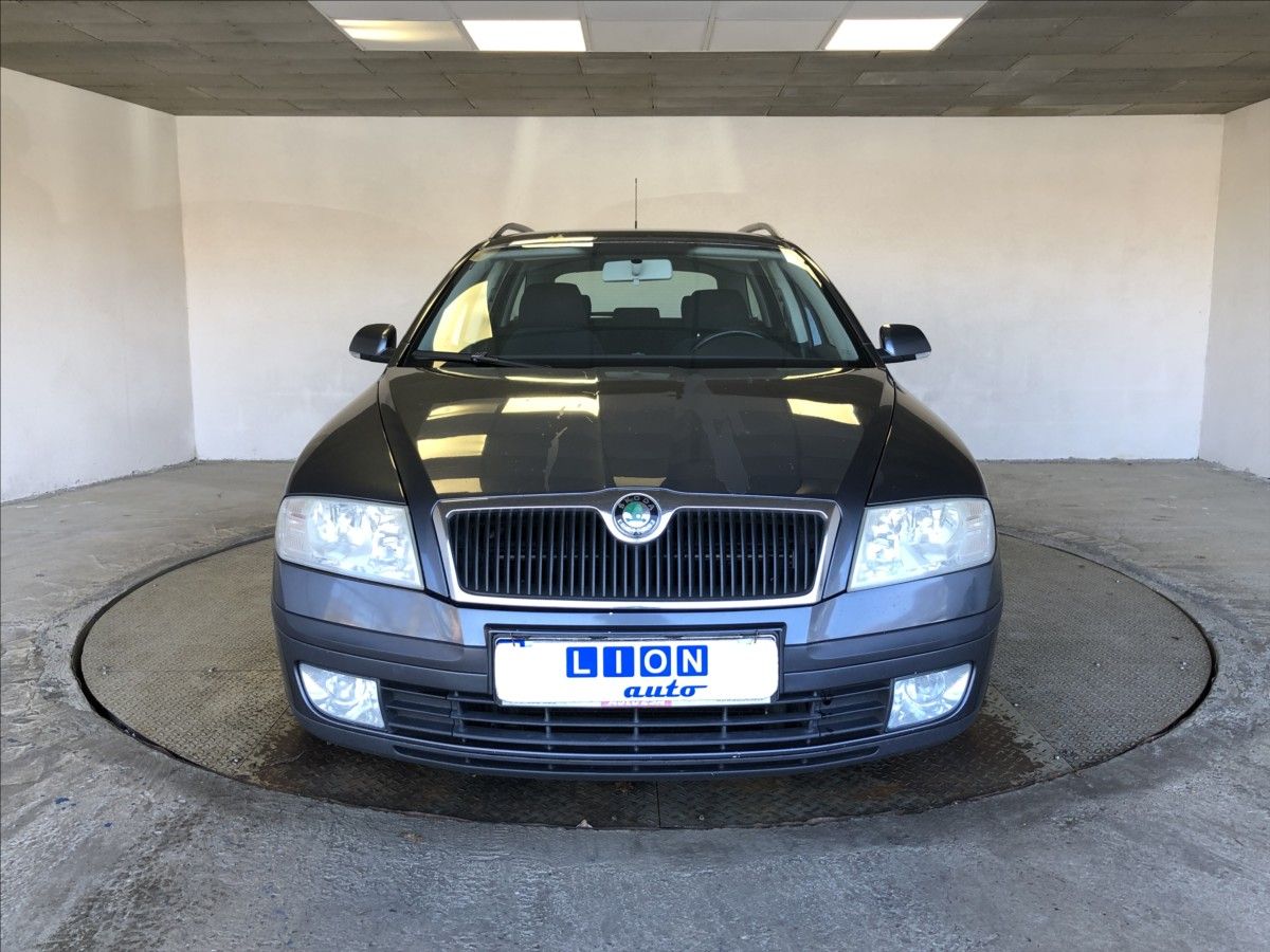 Škoda Octavia, 1,9 TDI - fotka 2