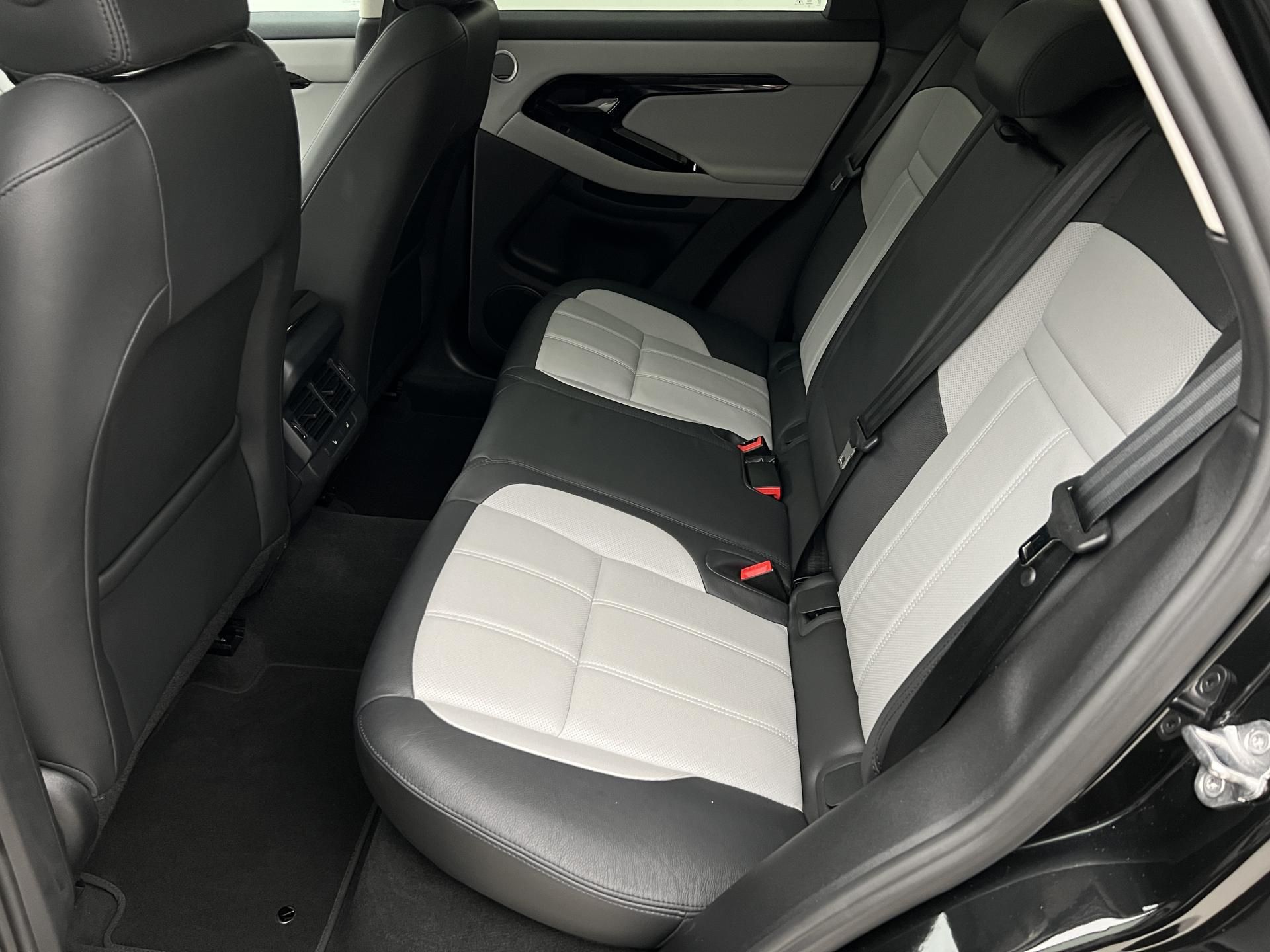 Land Rover Range Rover Evoque, P250 DYNAMIC SE AWD AUT CZ - fotka 5