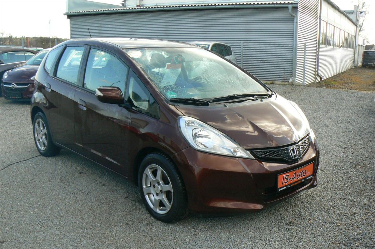 Honda Jazz, 1,4 TREND CVT-AUTOMAT - fotka 2