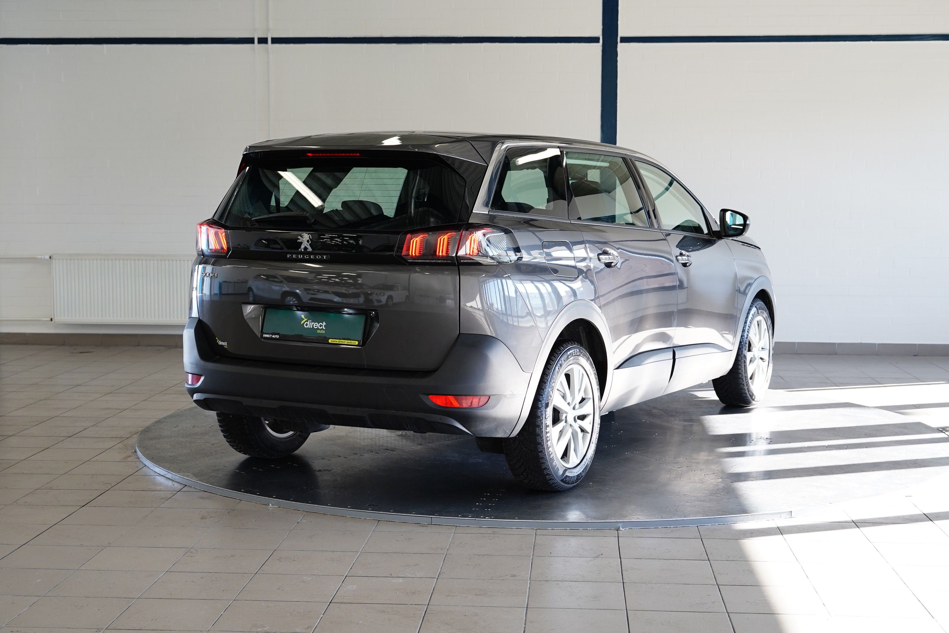 Peugeot 5008, 1.2 PureTech 96 kW Active Pack - fotka 2
