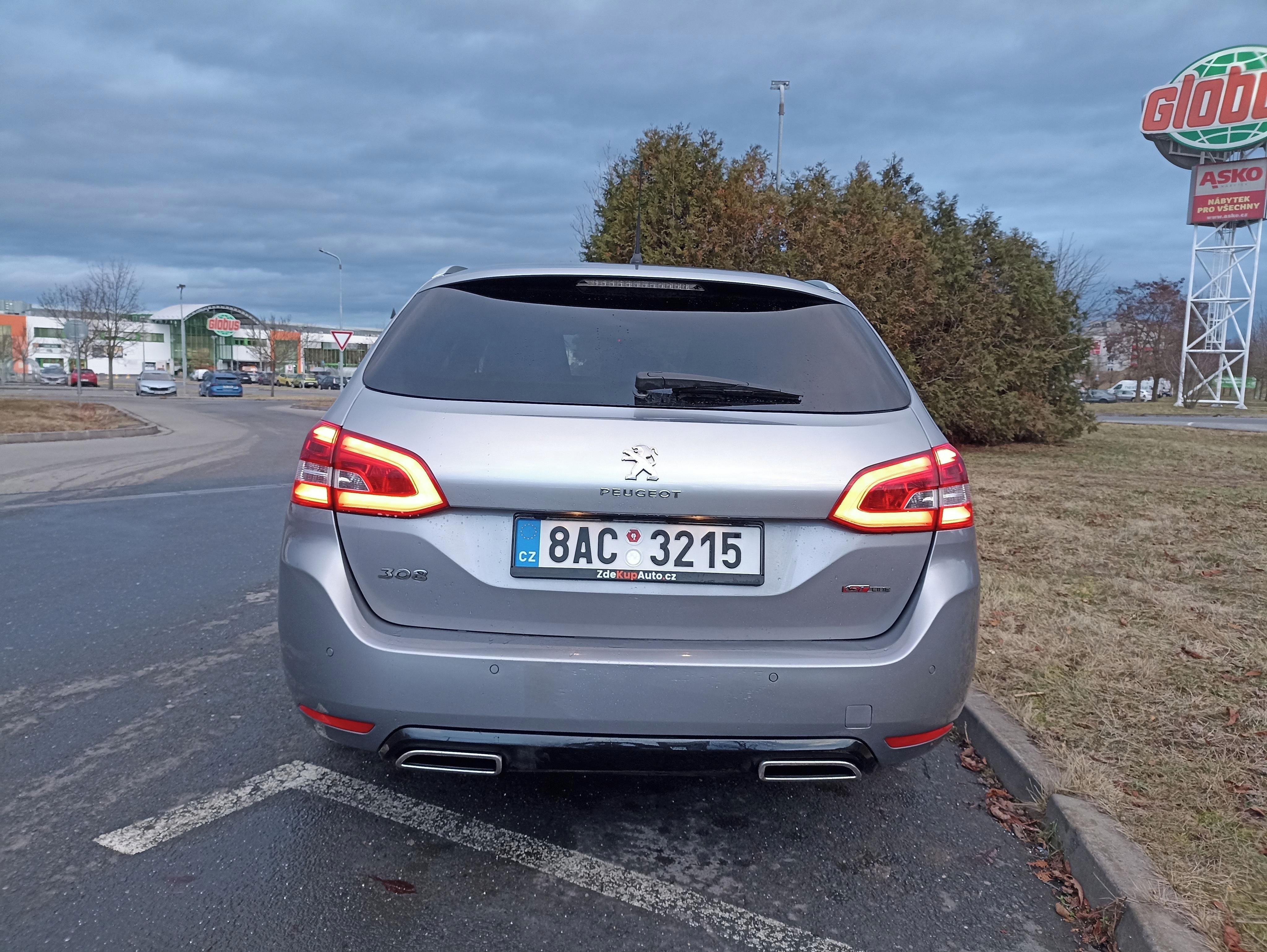 Peugeot 308, 1.5 HDi, 96 kW, GTline - fotka 3