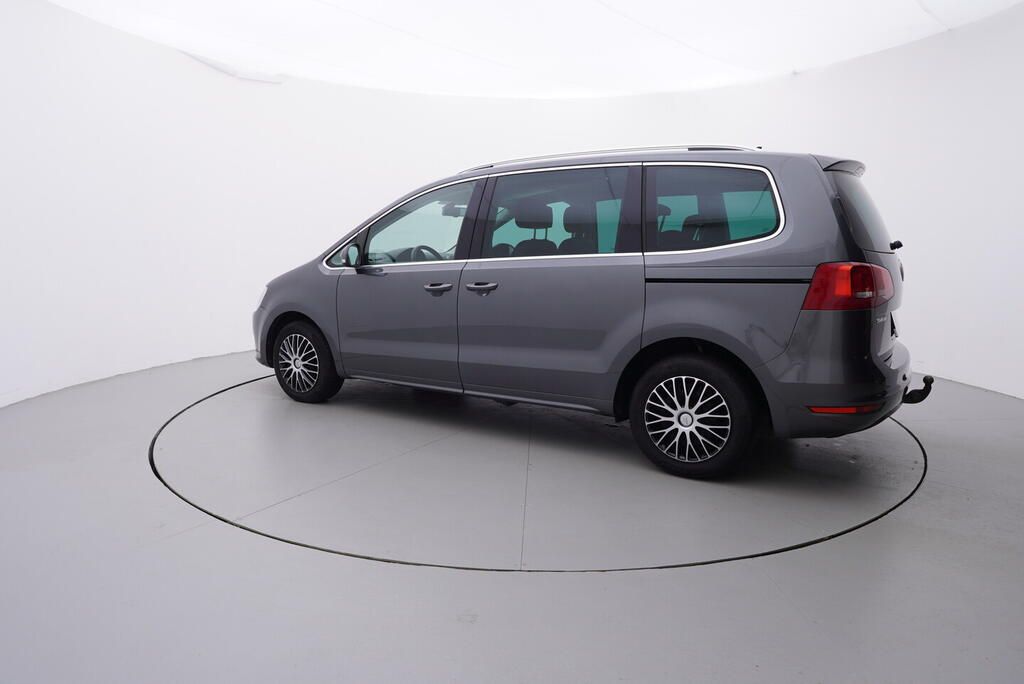 Volkswagen Sharan, Highline 2.0 TDI 130 kW - fotka 3