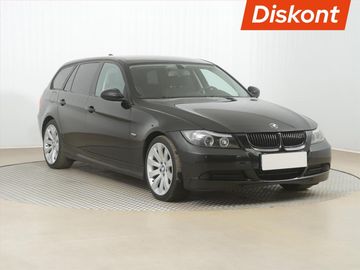 320 d, Tažné
