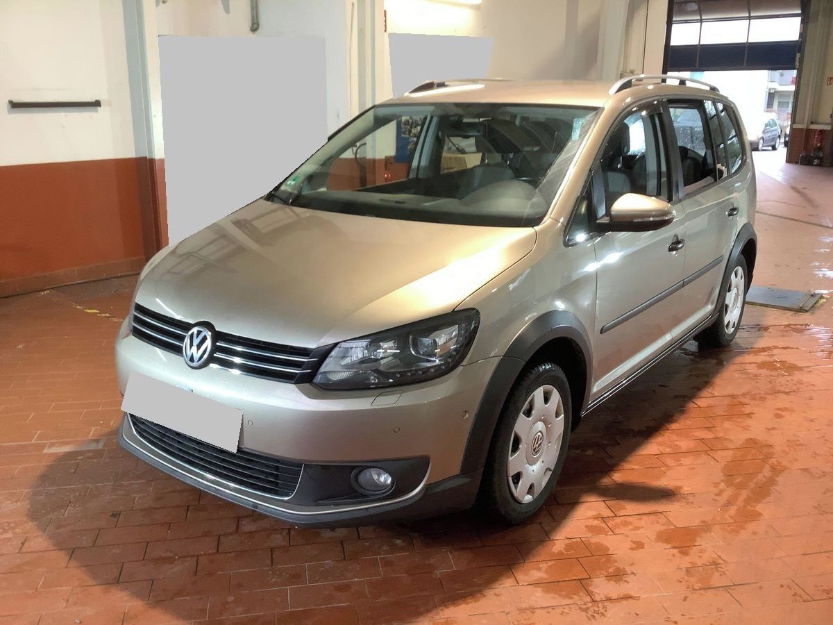 Volkswagen Touran, CROSS 2.0 TDI 103KW BI-XENONY