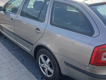 ŠKODA OCTAVIA COMBI  II