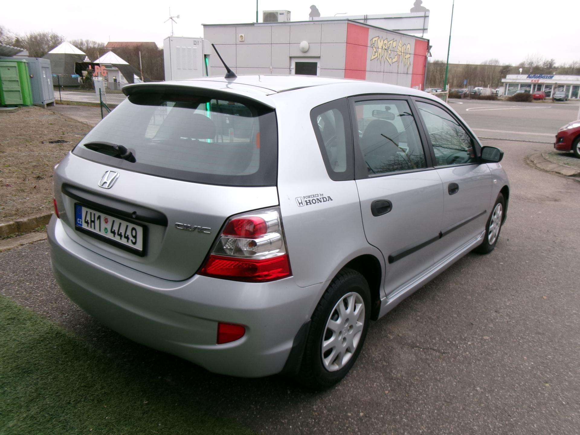 Honda Civic, 1.4i 66kw,CZ,klima - fotka 6