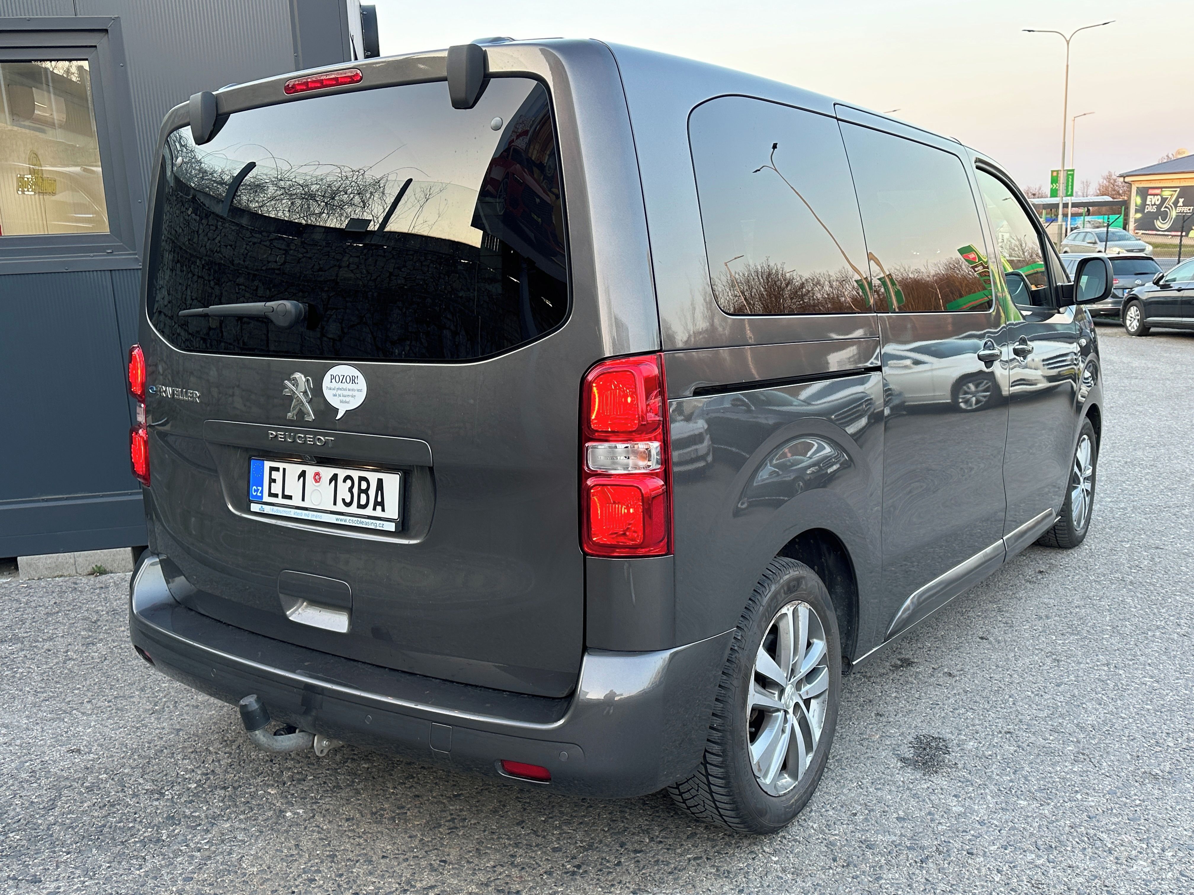 Peugeot Traveller, Peugeot Traveller 2022 - fotka 6