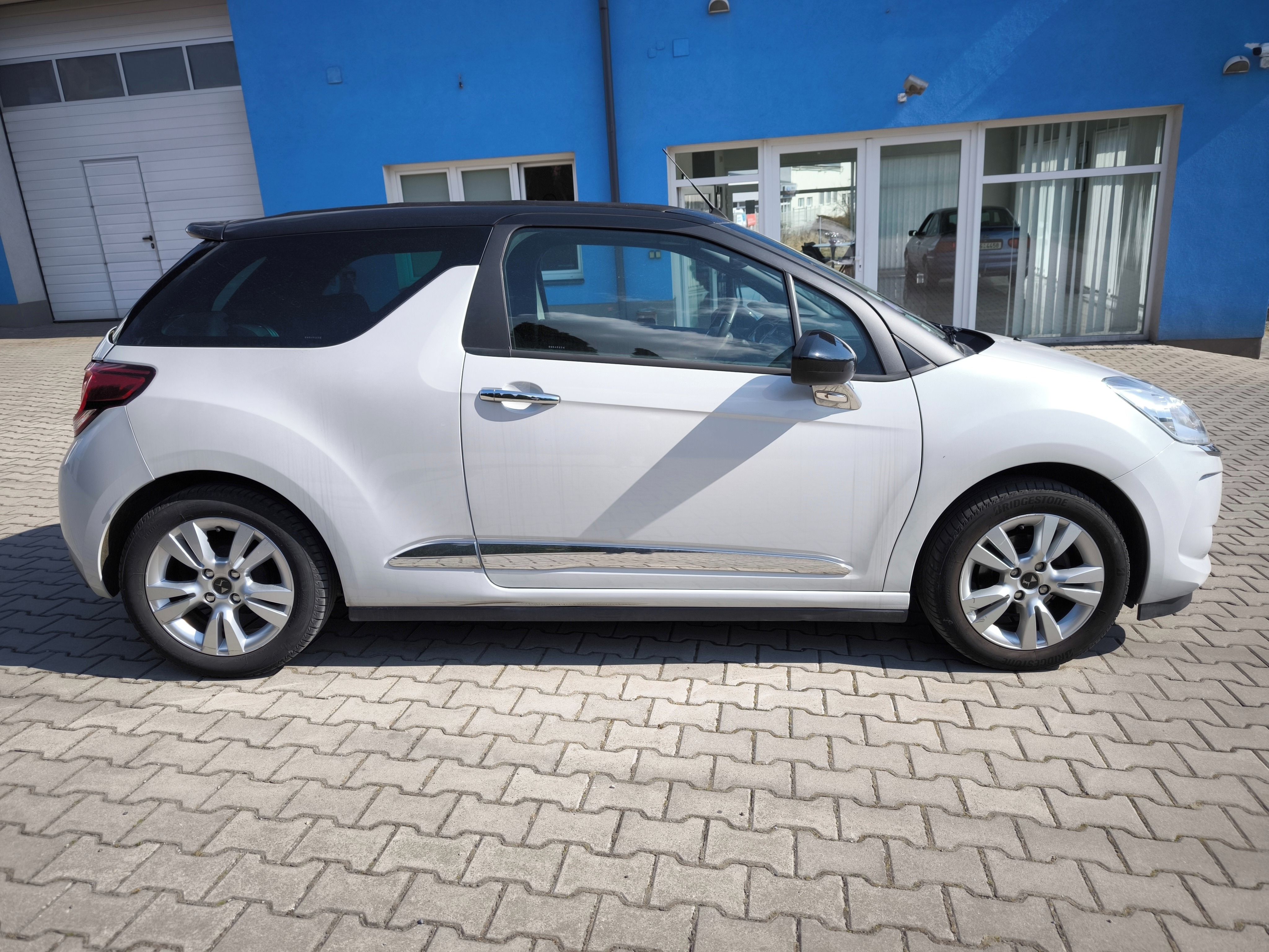 DS 3, 1.2 BeChic Kabrio - fotka 4