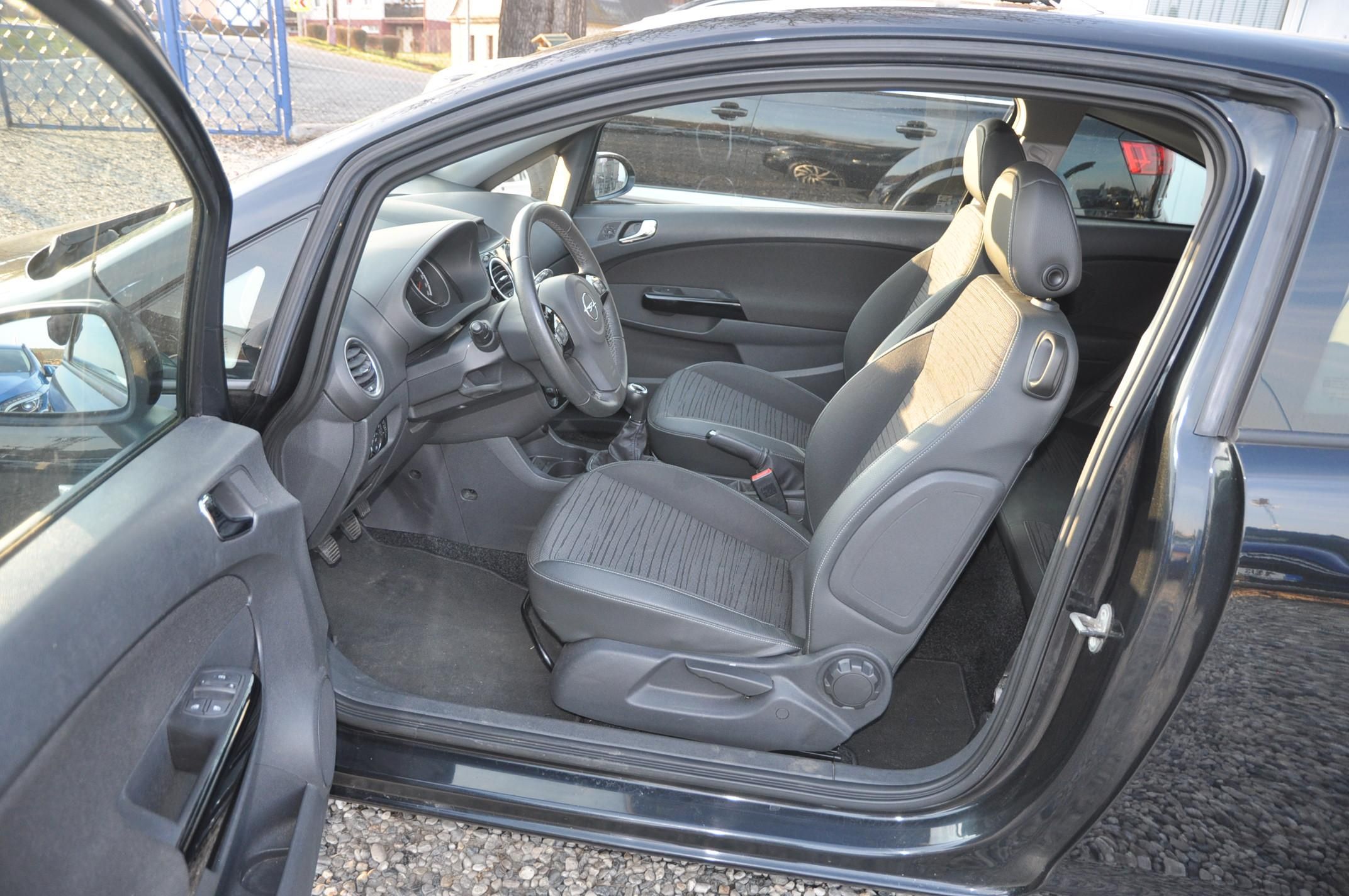 Opel Corsa, 1.4i 64kW 3dv. Energy - fotka 6