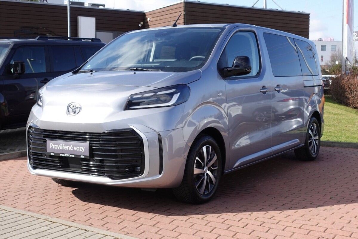 Toyota Proace Verso, 2.0L Diesel 144 PS 5D L1 6 MT