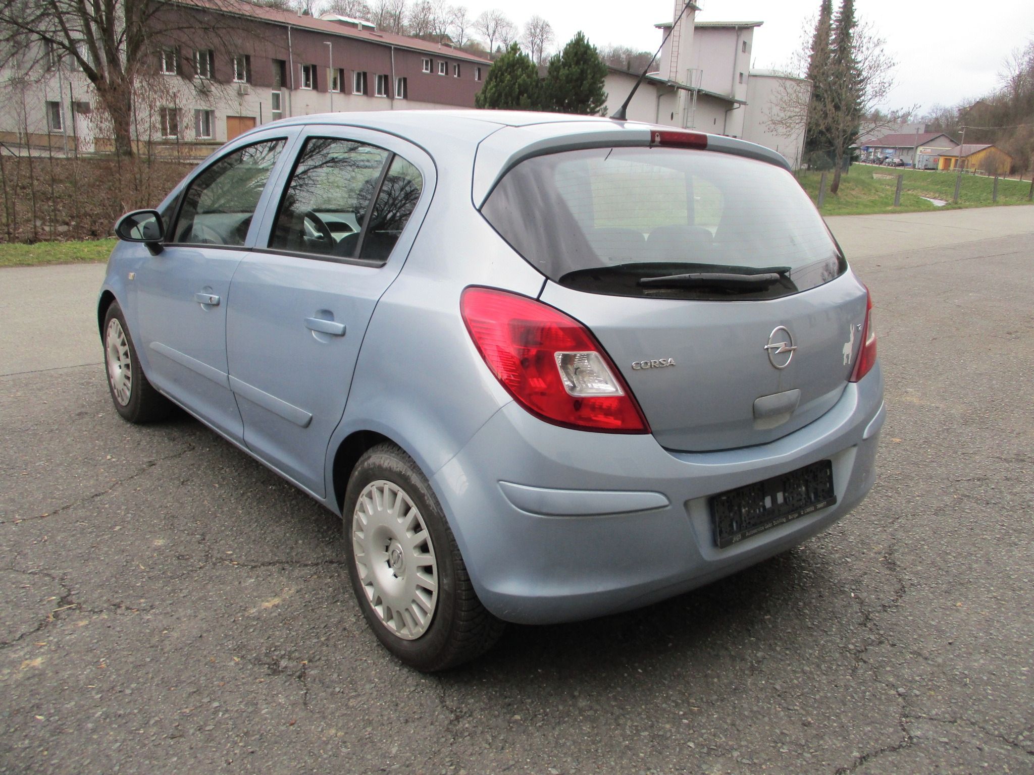 Opel Corsa, 1.2 - Klimatizace - fotka 3