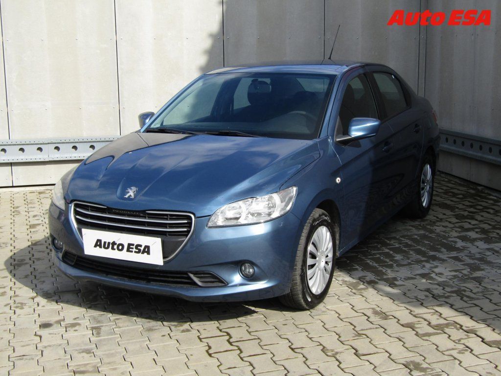 Peugeot 301, 1.2 i,ČR,AC,el. výbava - fotka 3