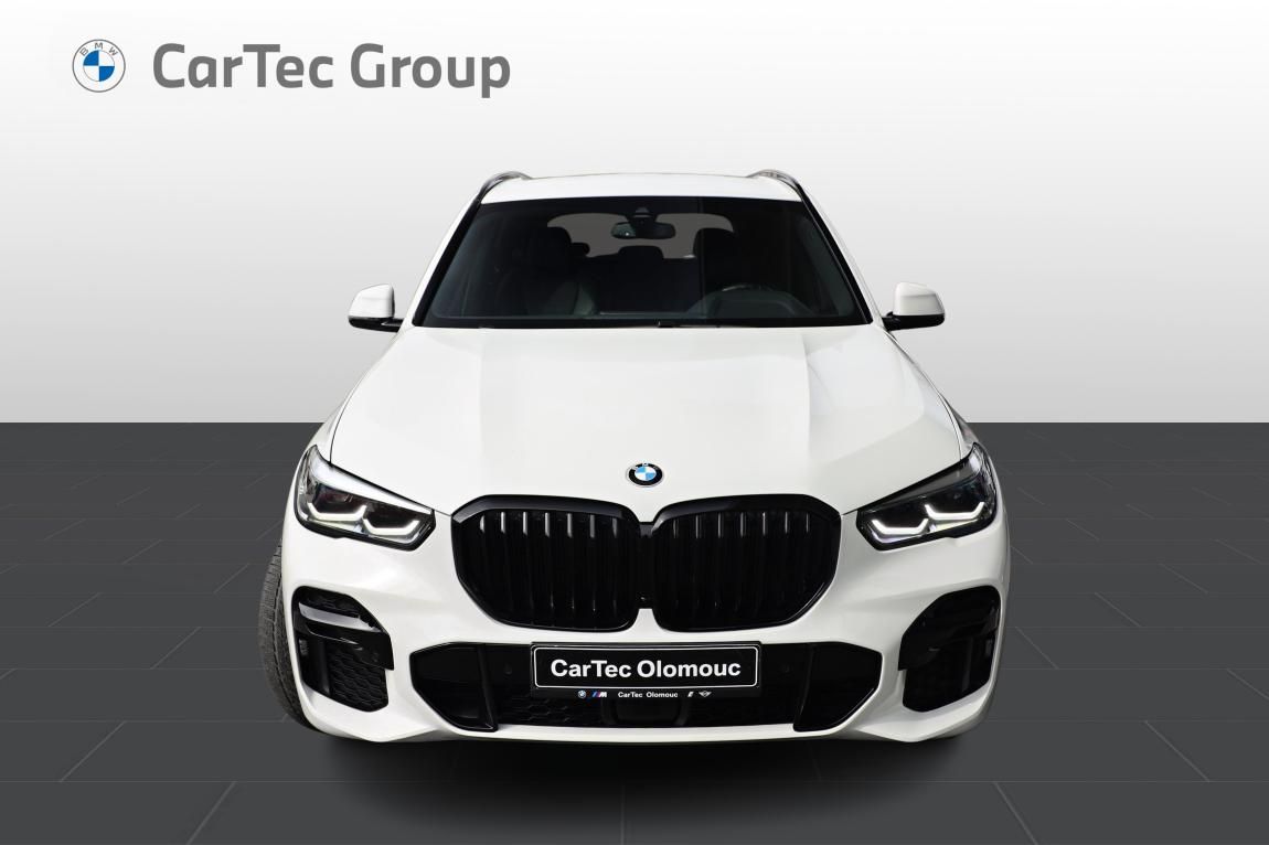 BMW X5, xDrive30d - fotka 3