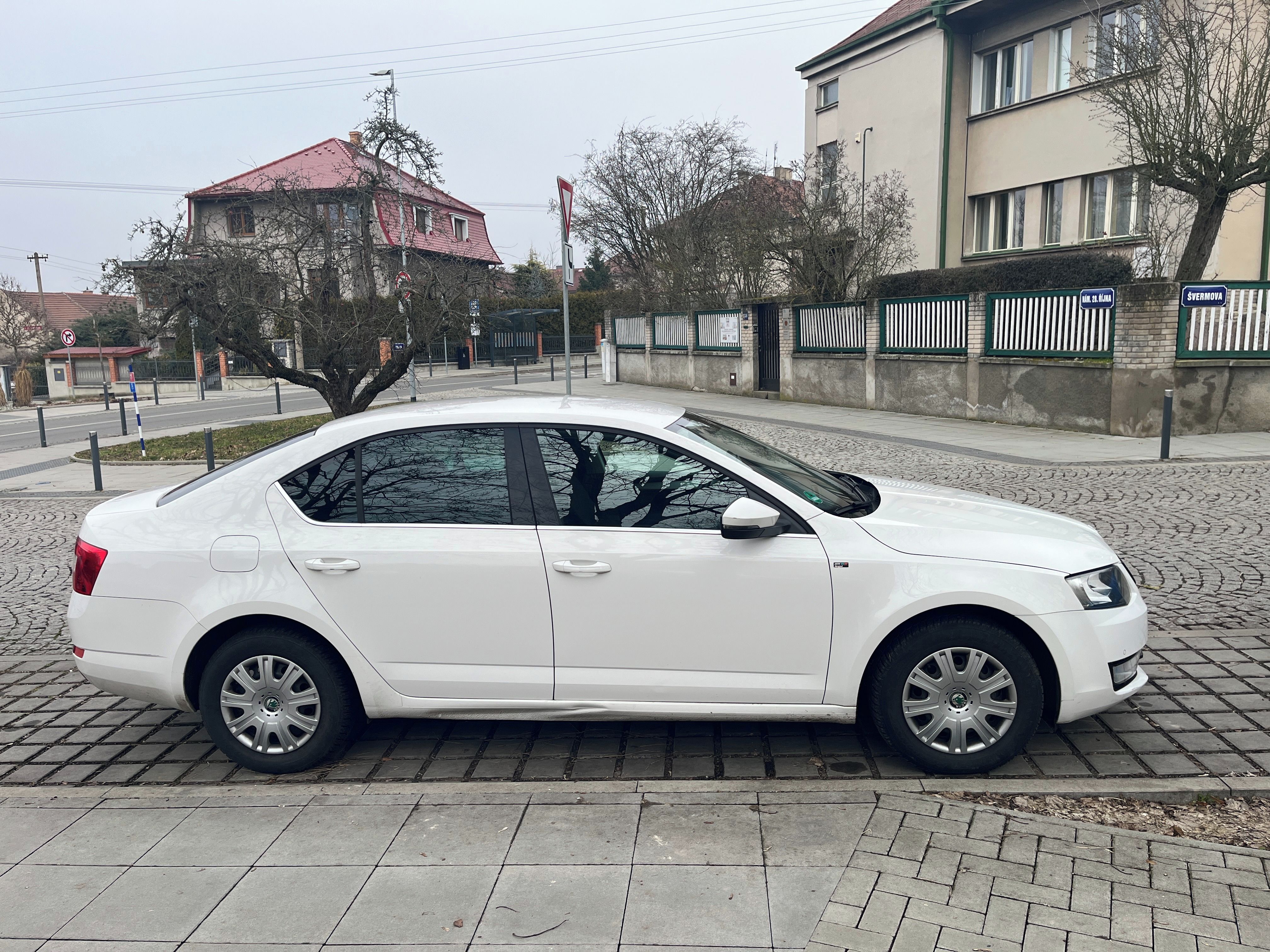 Škoda Octavia, Škoda Octavia 1.6 TDI - fotka 6