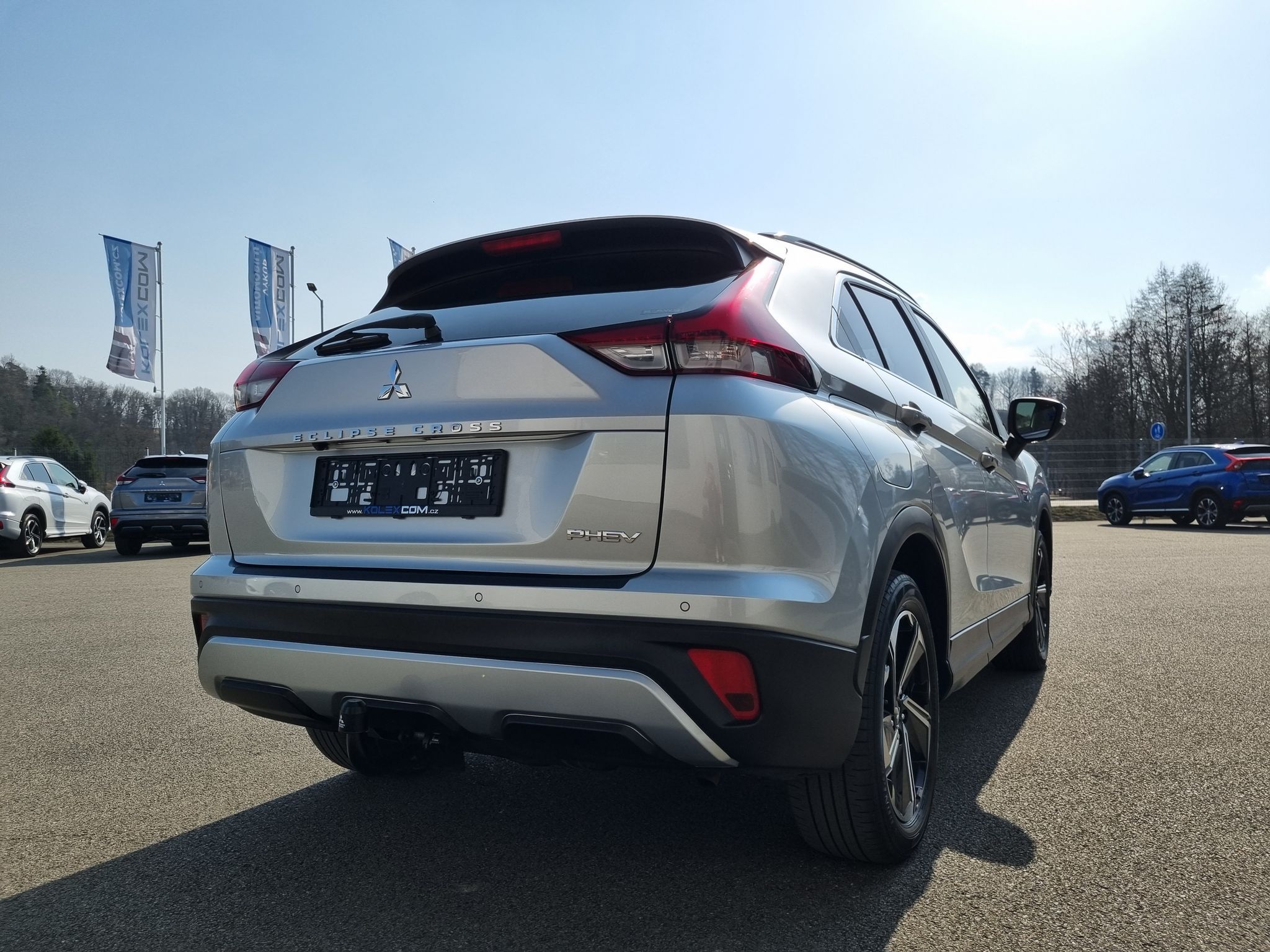 Mitsubishi Eclipse Cross, 2.4 PHEV 4x4, tažné zařízení - fotka 5