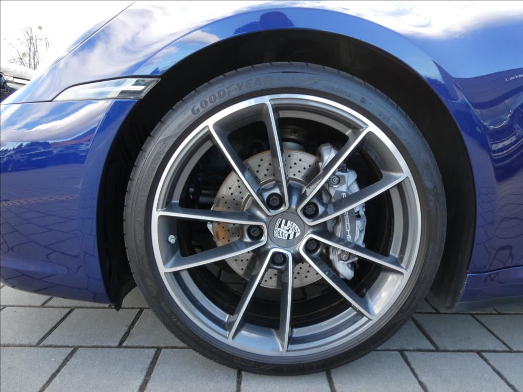 Porsche 911, 3,0 Carrera 4, ČR, 2.Maj, DPH - fotka 2