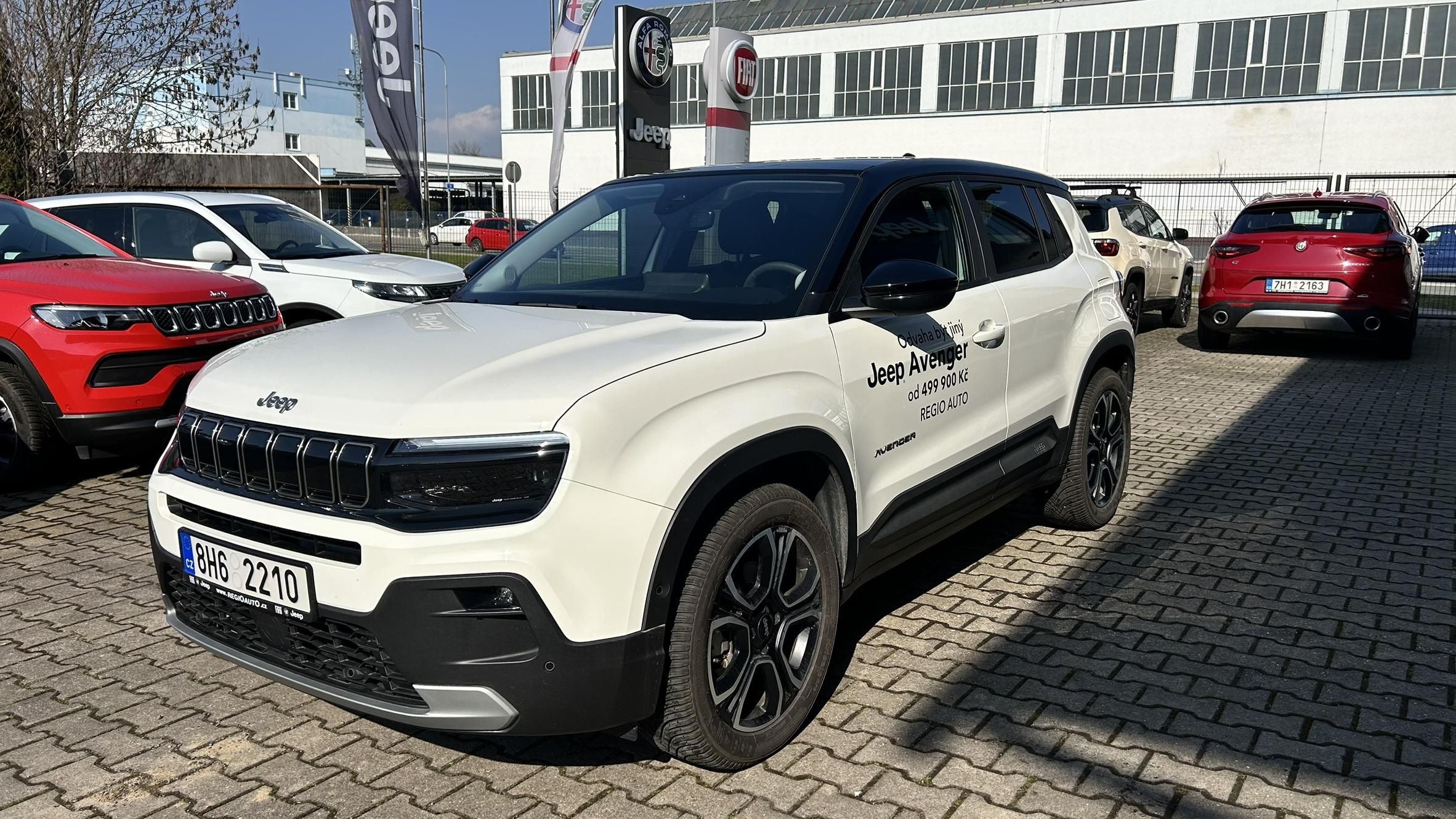 Jeep Avenger, 1.2T Summit 110k AT - fotka 3