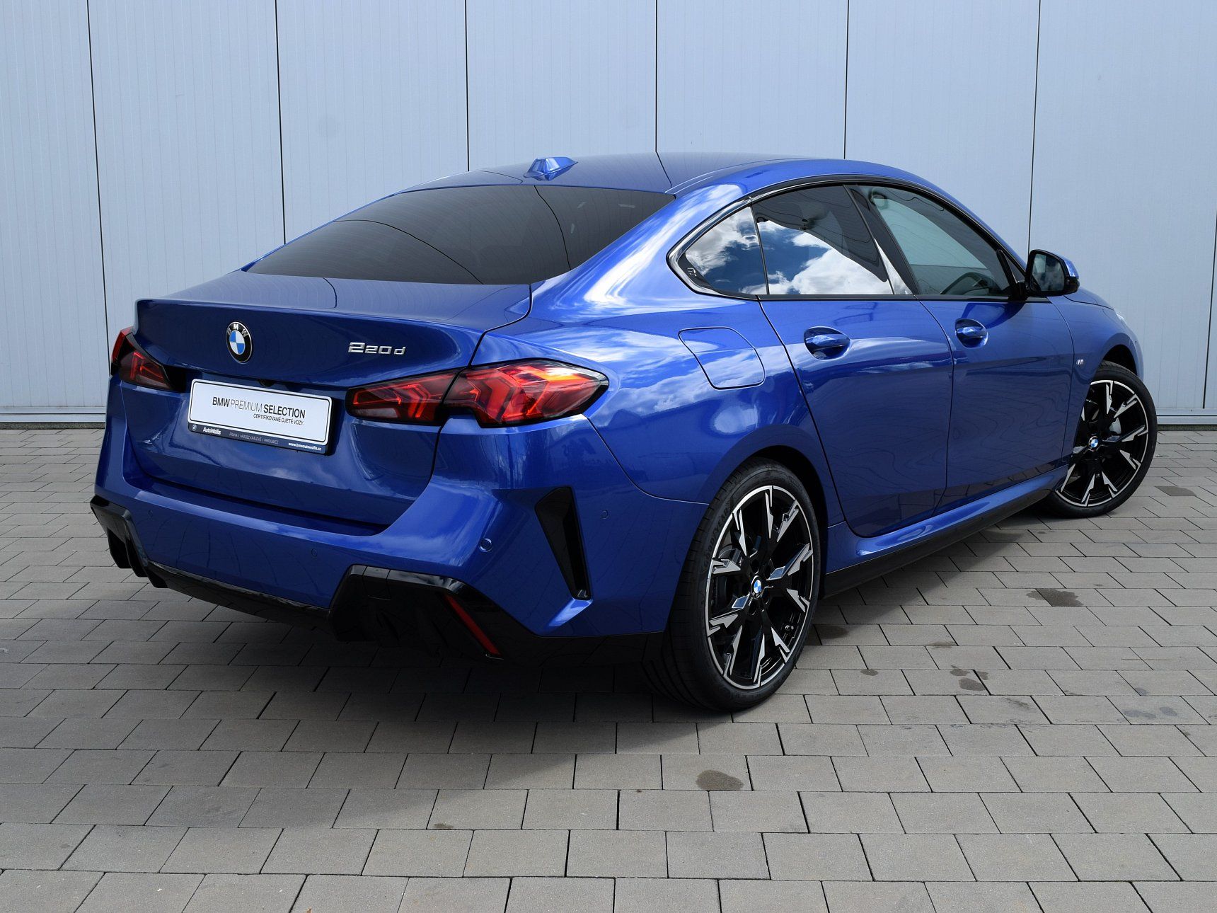 BMW Řada 2 - fotka 3