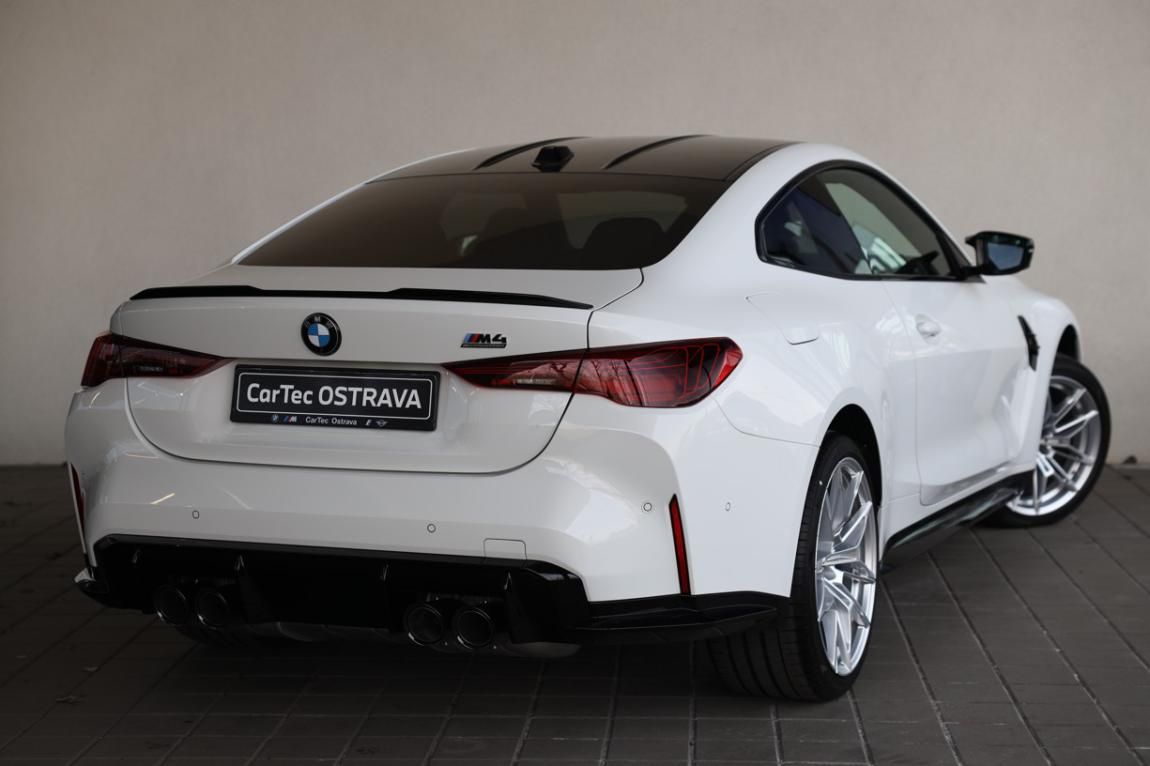 BMW M4, Competition M xDrive - fotka 3