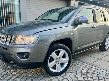 2.2CRD 120KW 4x4 LIMITED-TAŽNÉ