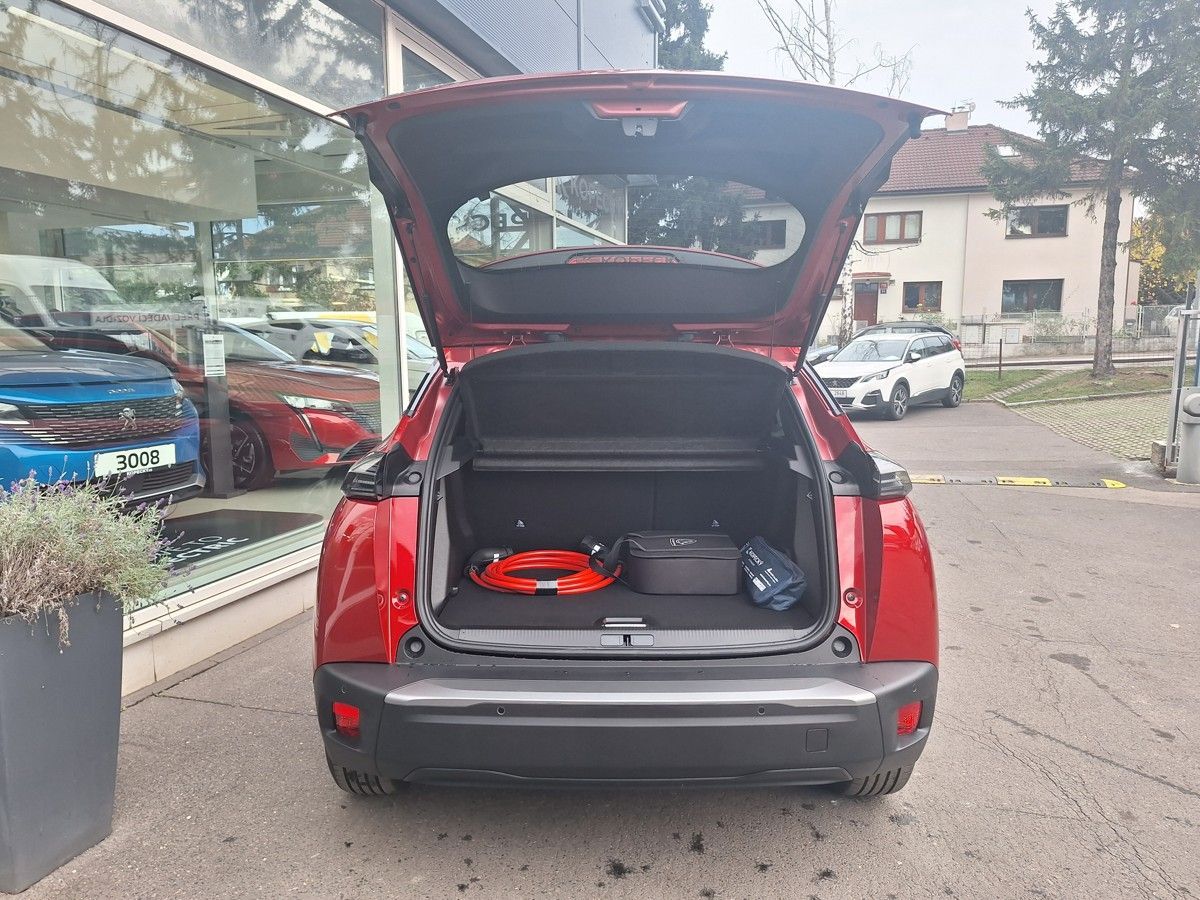 Peugeot 2008, e-ALLURE 115 kW / 156 k (Bater - fotka 6