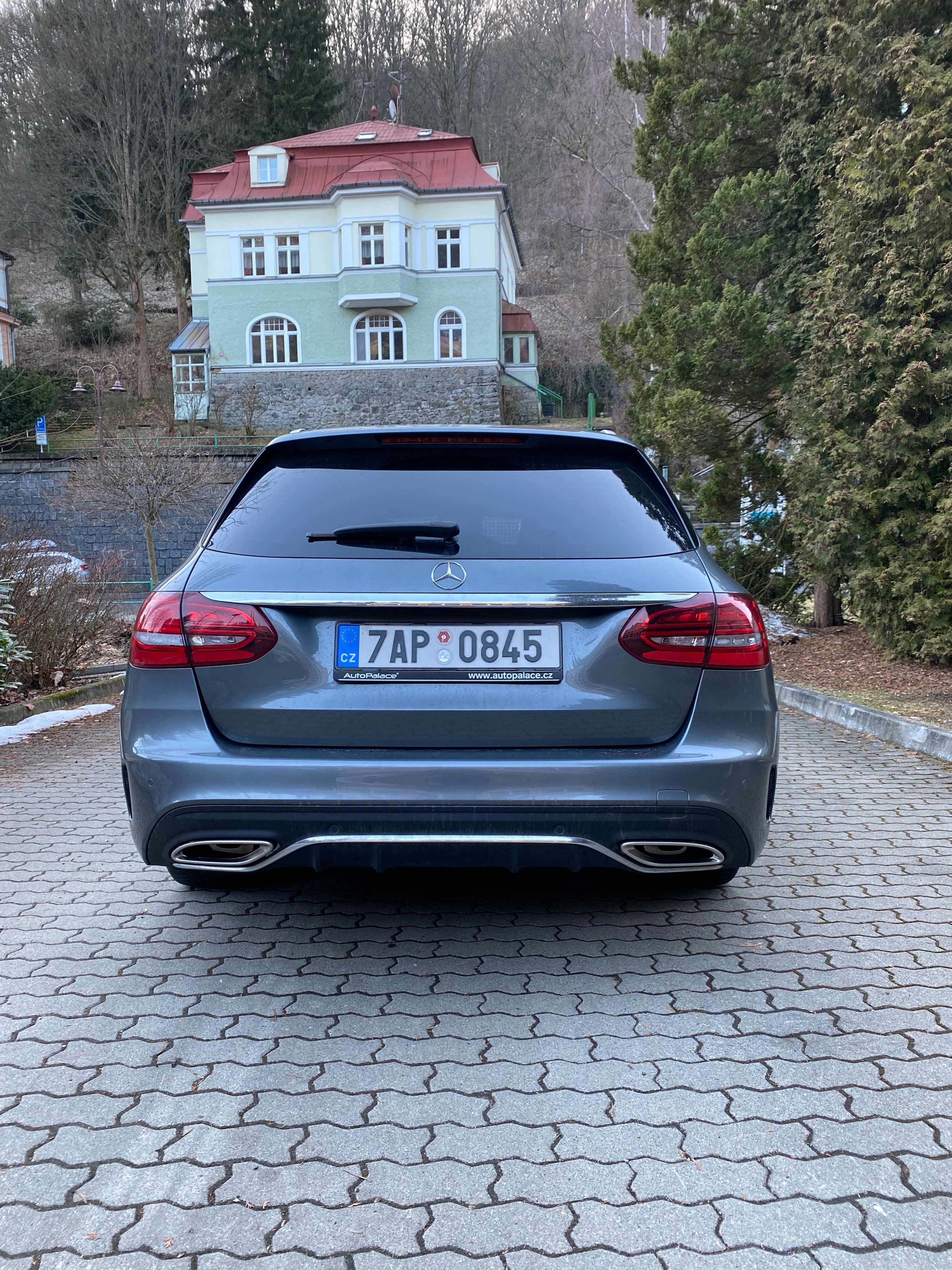 Mercedes-Benz Třídy C, Mercedes Benz C200 4matic - fotka 6