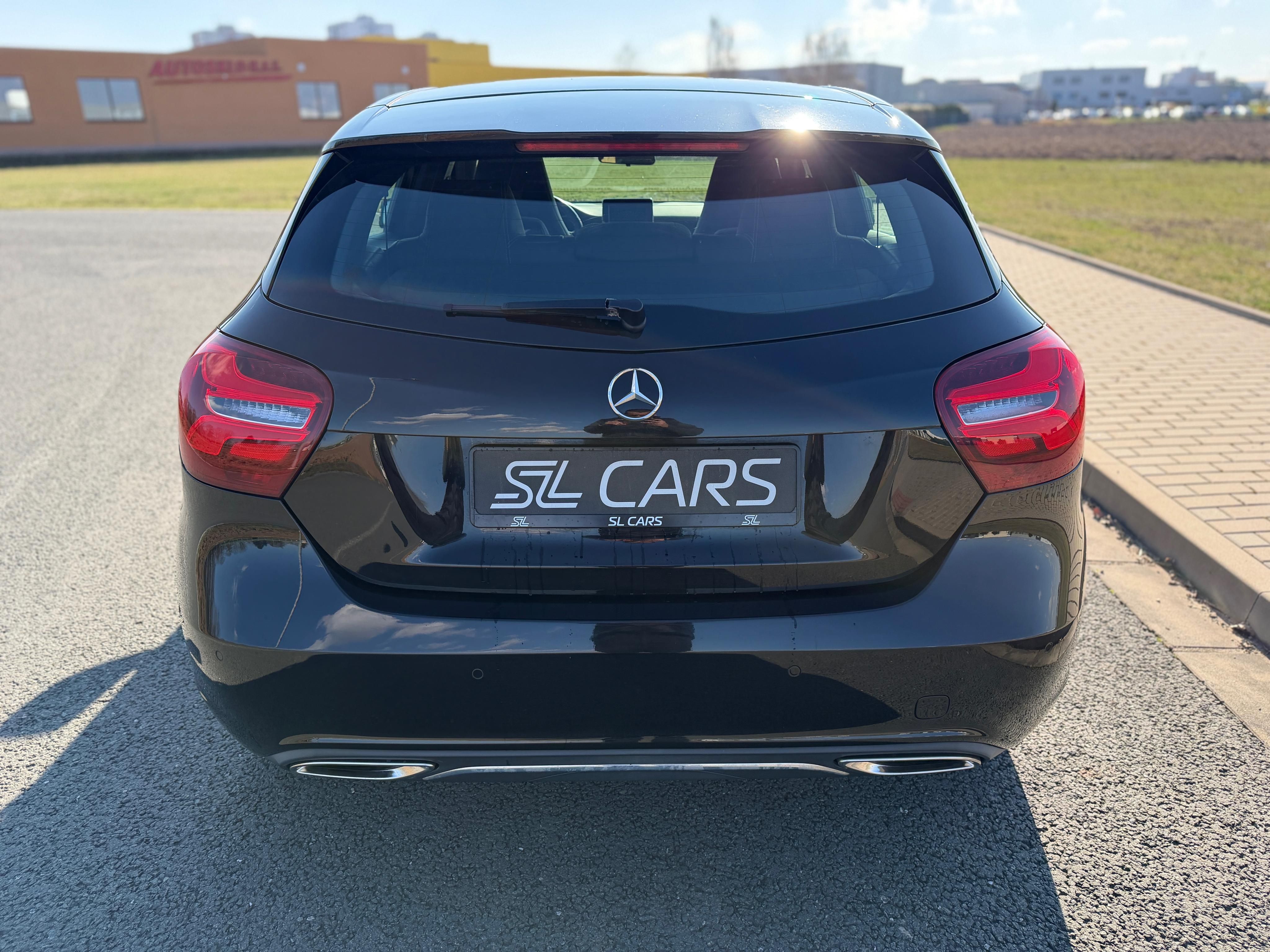 Mercedes-Benz Třídy A, 180i SPORT LED NAVI SERVISKA - fotka 4
