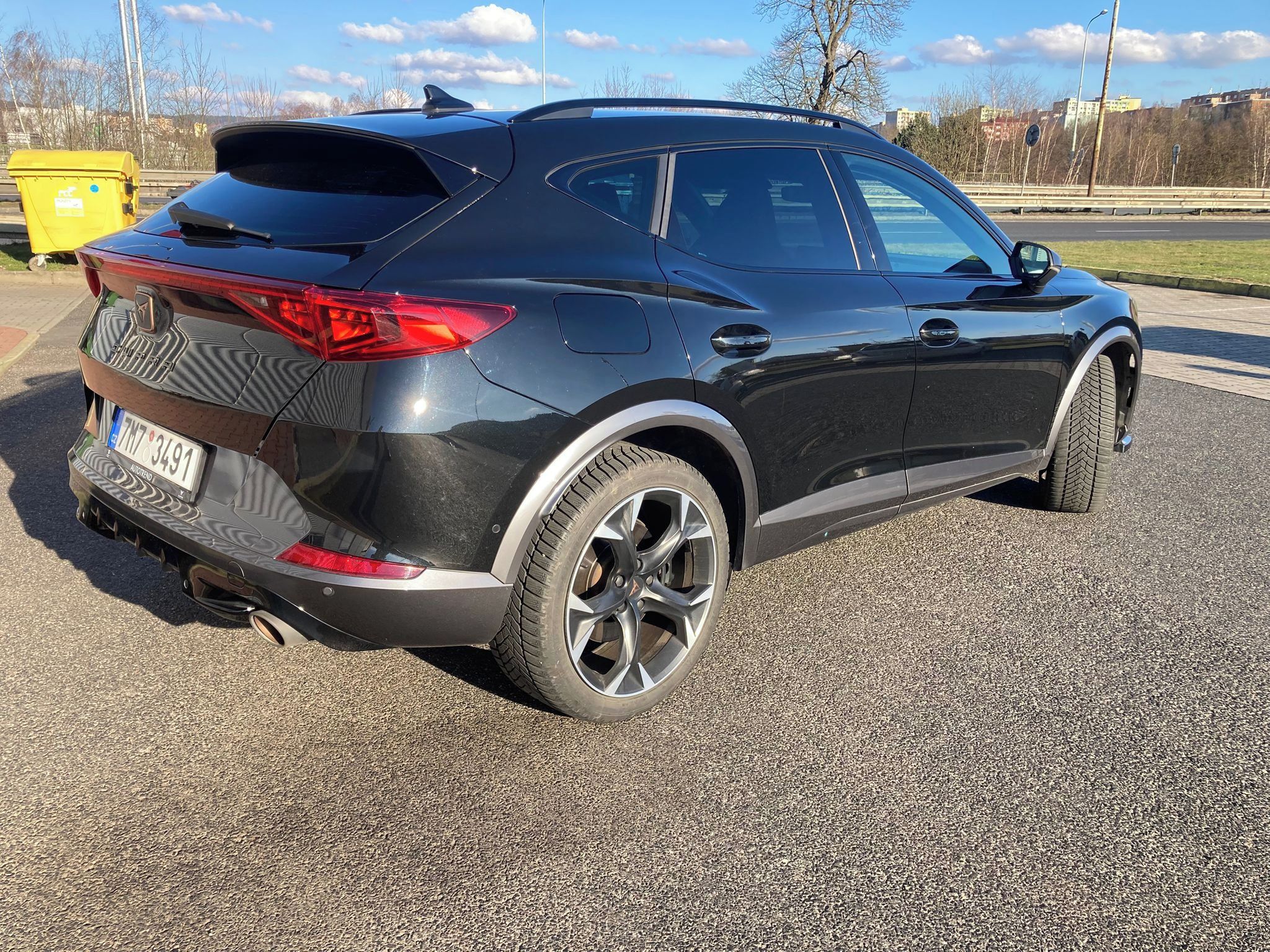Cupra Formentor, 2,0 TSI  kW DSG - fotka 5