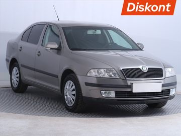 1.6, Automatická klima