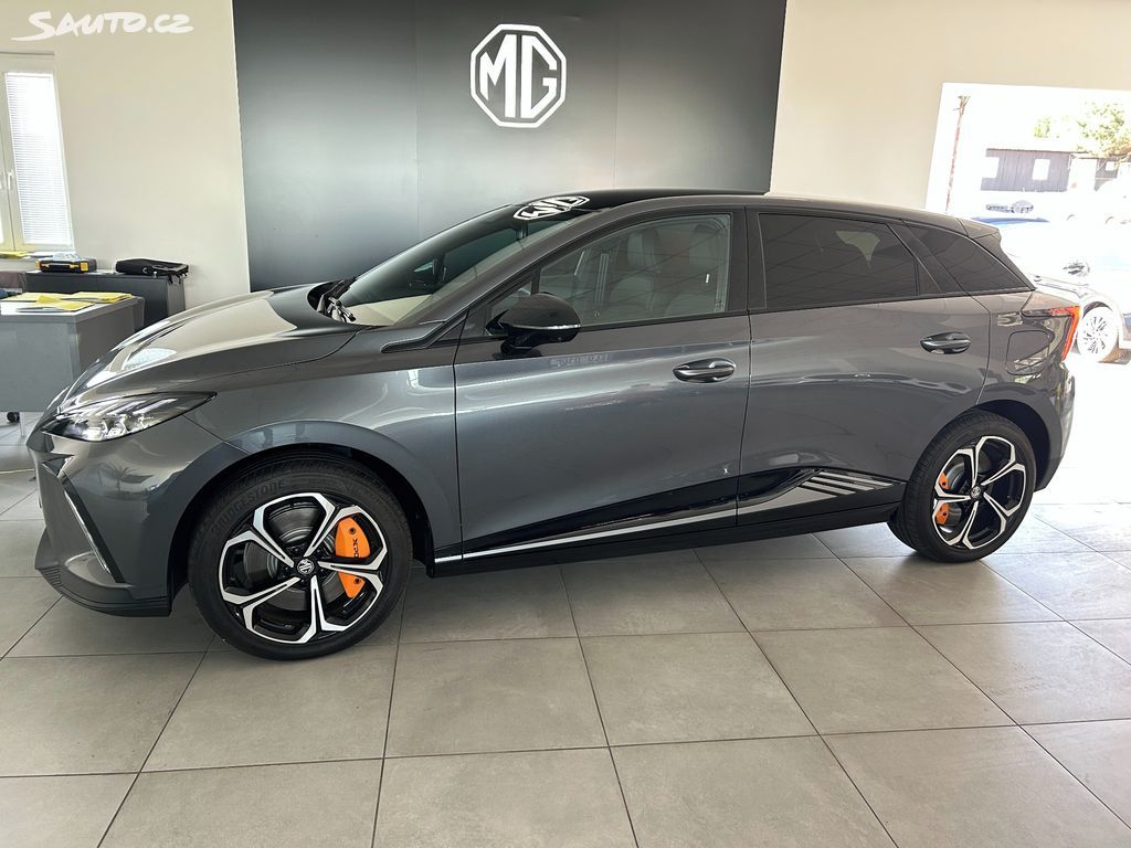 MG MG4, EV XPOWER 64kW - fotka 2