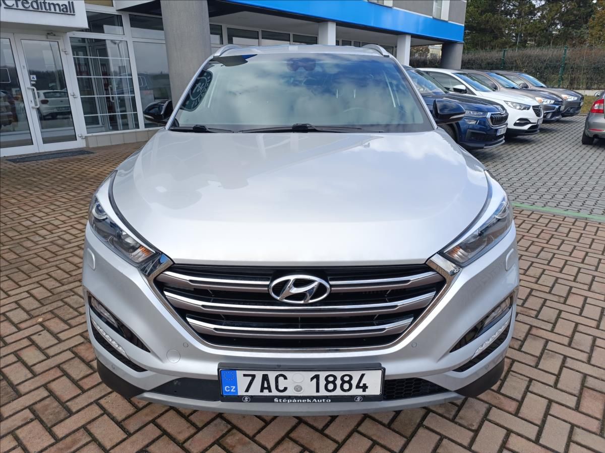 Hyundai Tucson, 2,0 CRDi 4x4 Style Plus - fotka 3