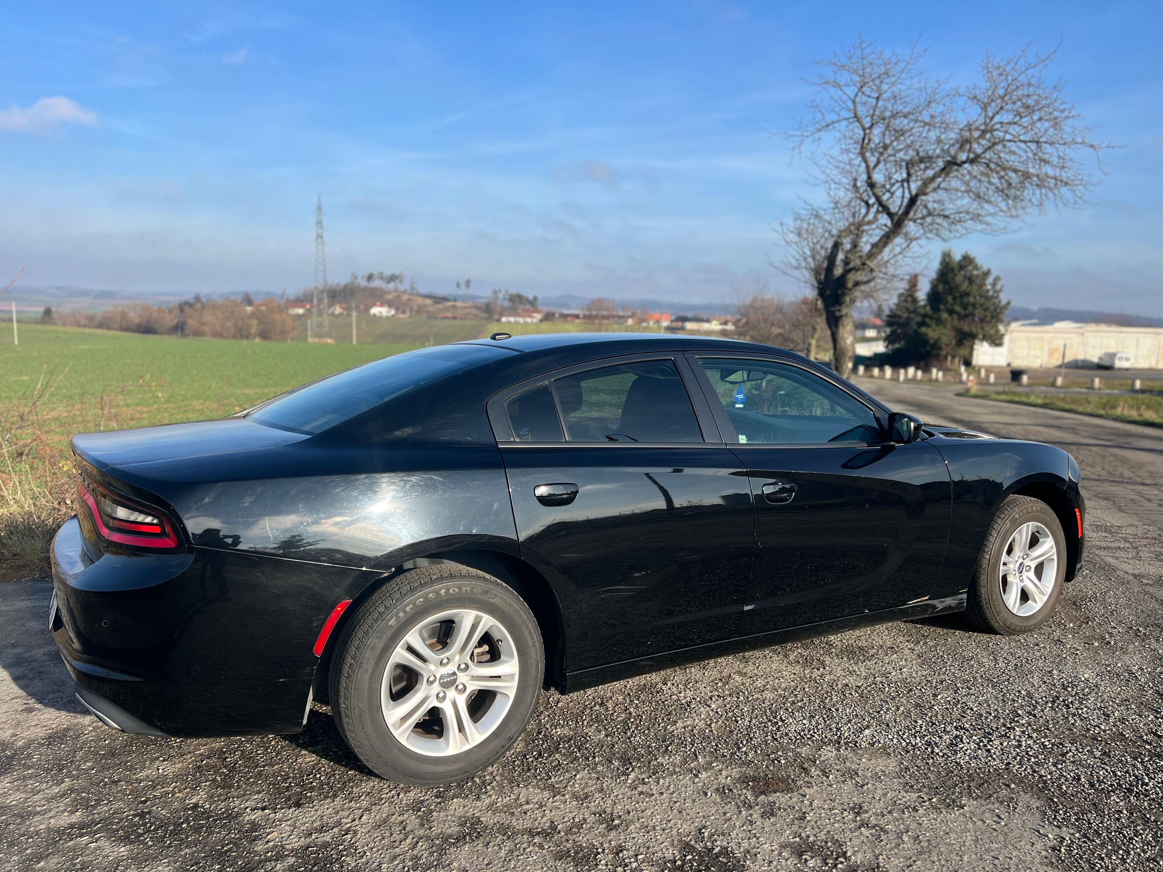 Dodge Charger, Dodge Charger V6 - fotka 6