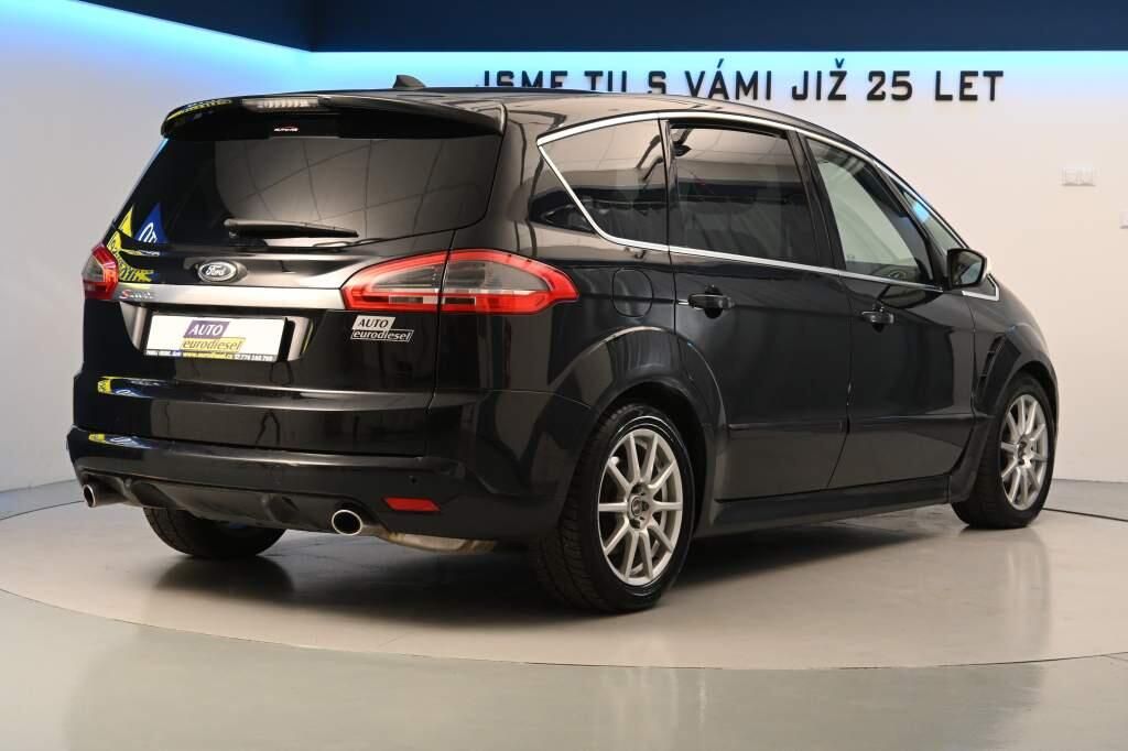 Ford S-MAX, 2.2 147 KW TITANIUM S Bi-XENON - fotka 5
