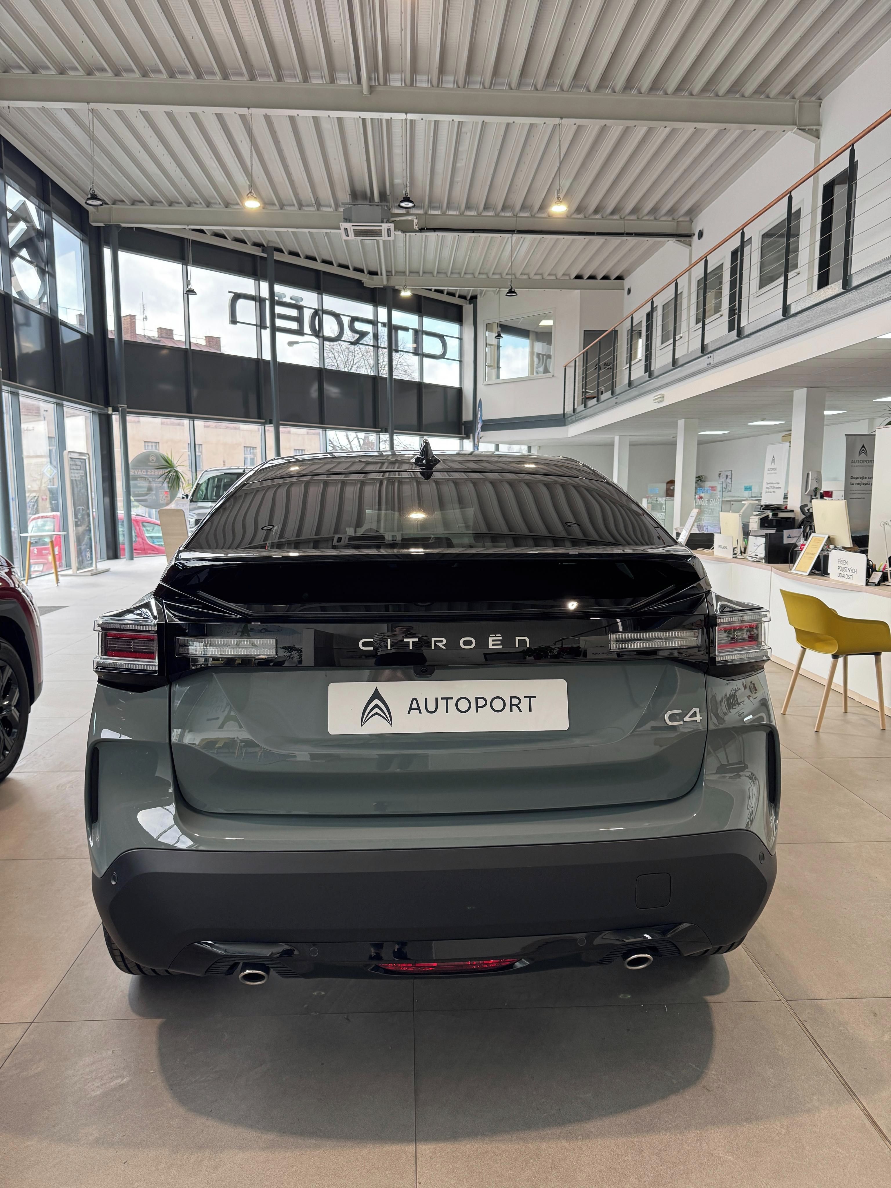 Citroën C4, MAX hybrid 145 ë-DCS6 - fotka 6