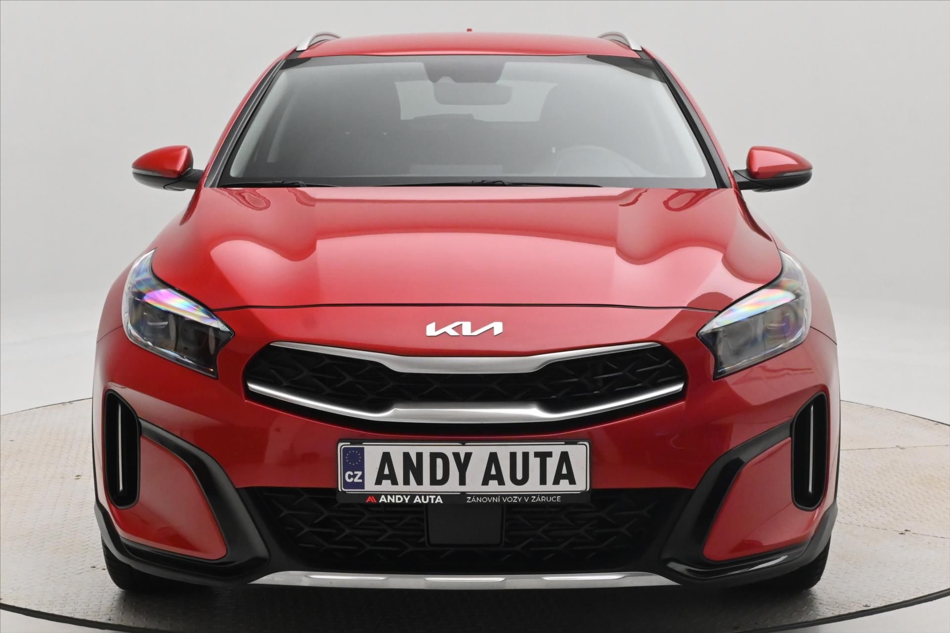 Kia XCee´d, 1,5 T-GDi 117kW Exclusiv Záruk - fotka 2