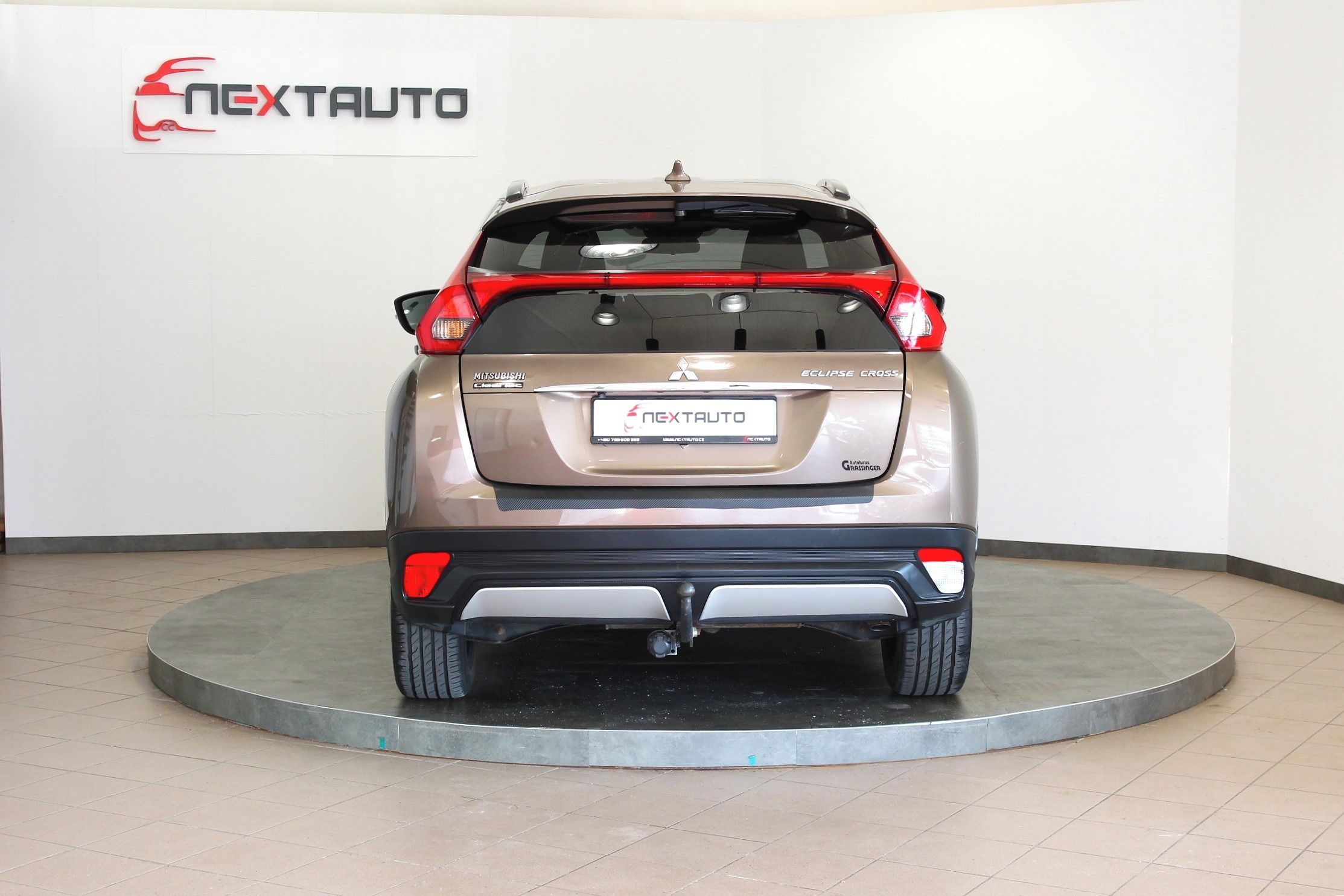 Mitsubishi Eclipse Cross, 1.5T-MiVEC 120kW  PLUS, TAŽNÉ - fotka 4