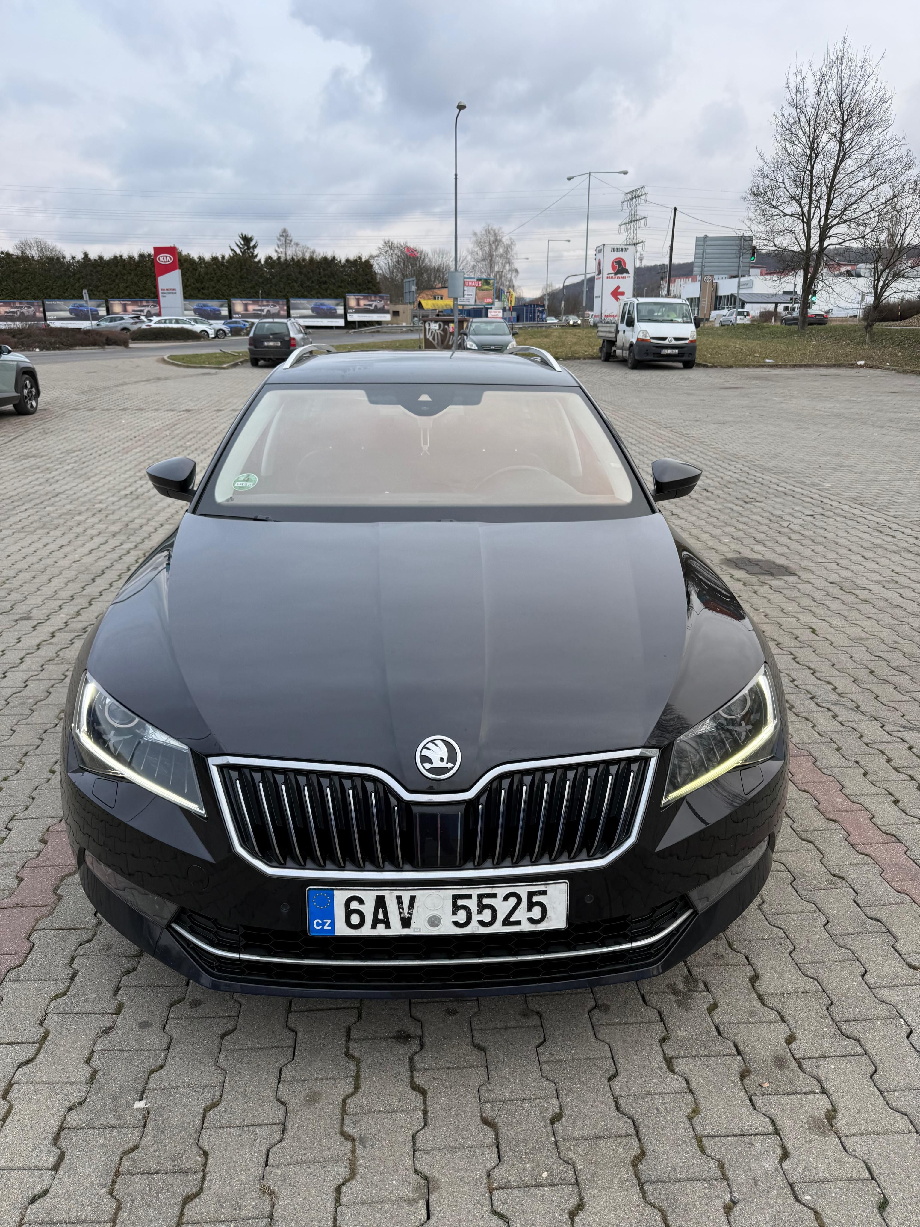 Škoda Superb, Škoda Superb Combi 2.0 TDI