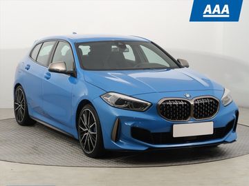 M135i xDrive, M Sport