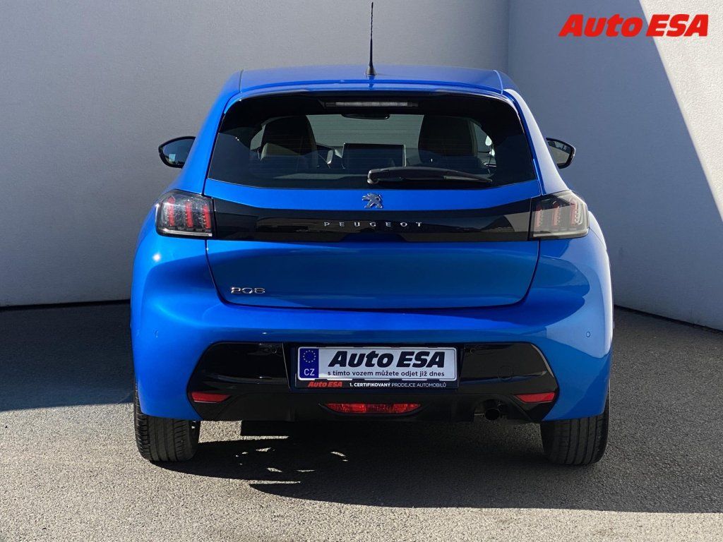Peugeot 208, 1.2PT,Allure,AT,navi - fotka 5
