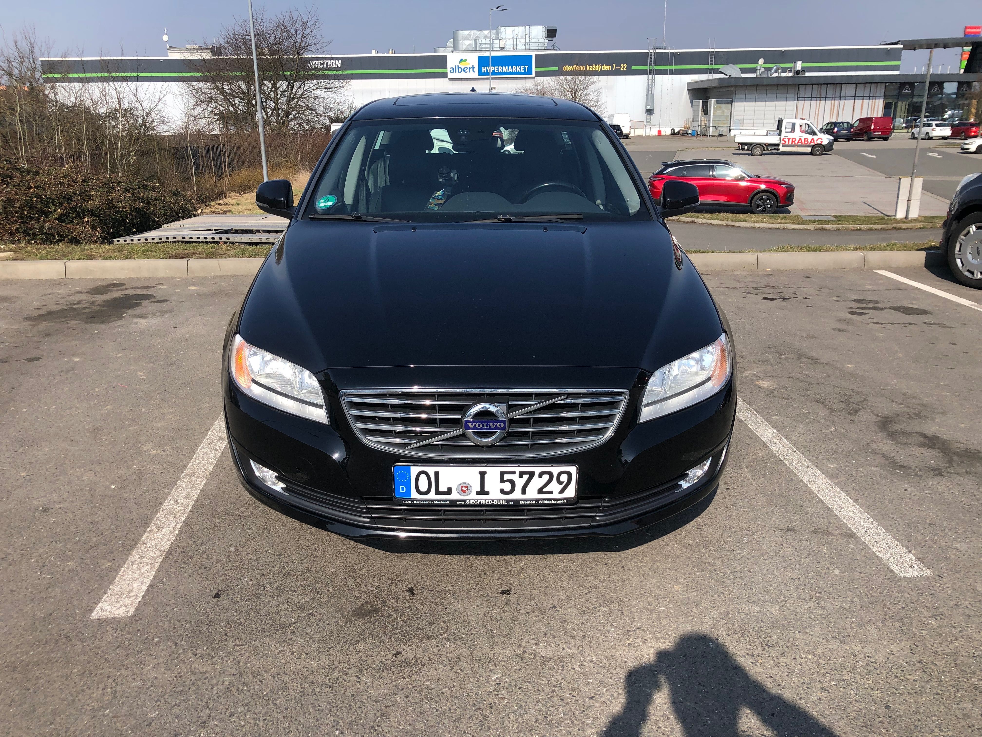 Volvo V70, D2 88kW MAN6, tazne, rozvody - fotka 2