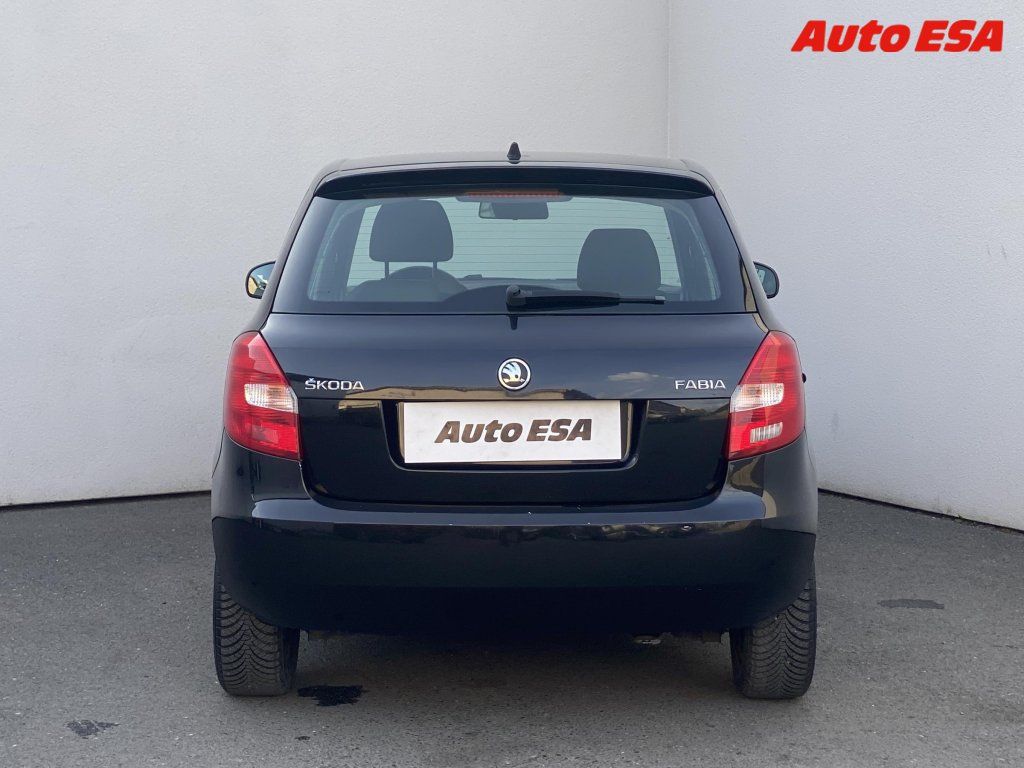 Škoda Fabia, 1.6 TDi,Active,AC - fotka 5